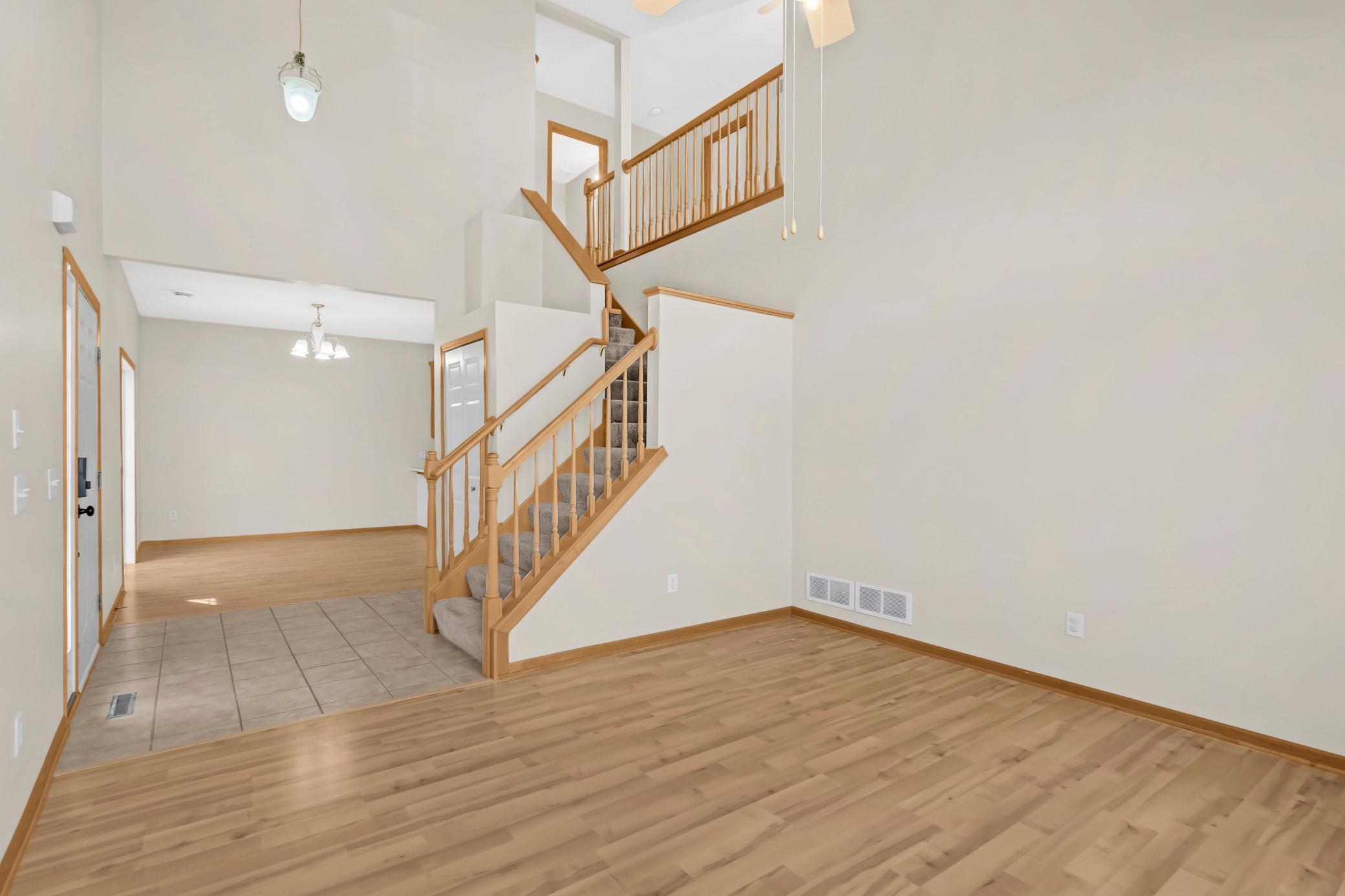 17770 Elm Road N Property Photo 4