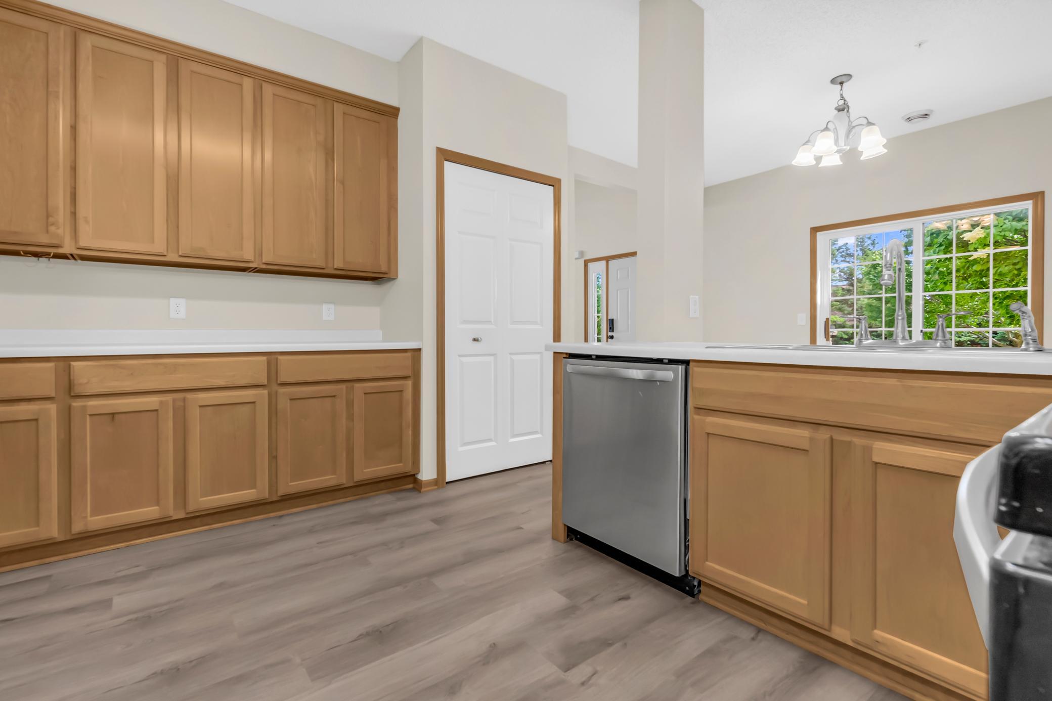 17770 Elm Road N Property Photo 11