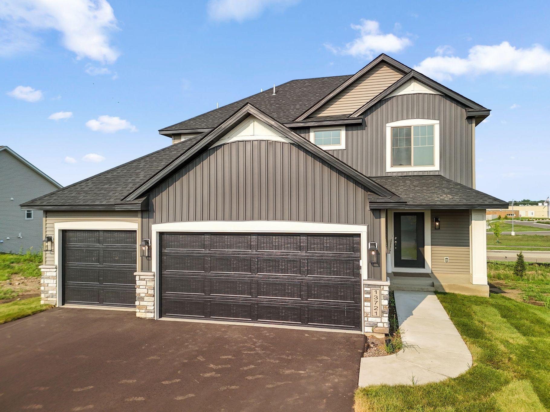 13721 Arrowhead Way Property Photo 1
