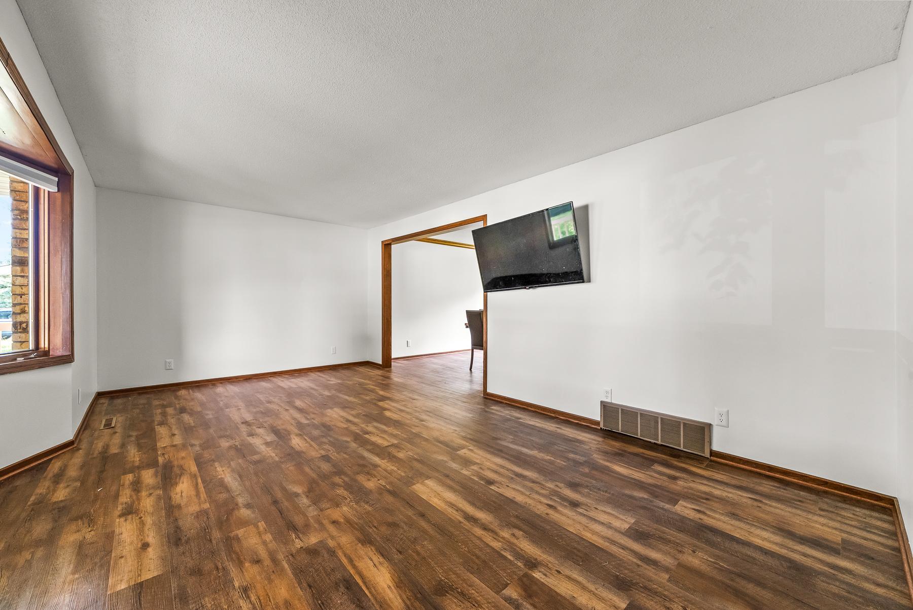 3565 144th Street W Property Photo 8