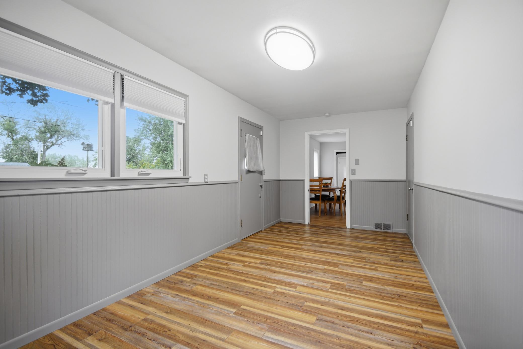 2022 Grand Avenue Property Photo 15