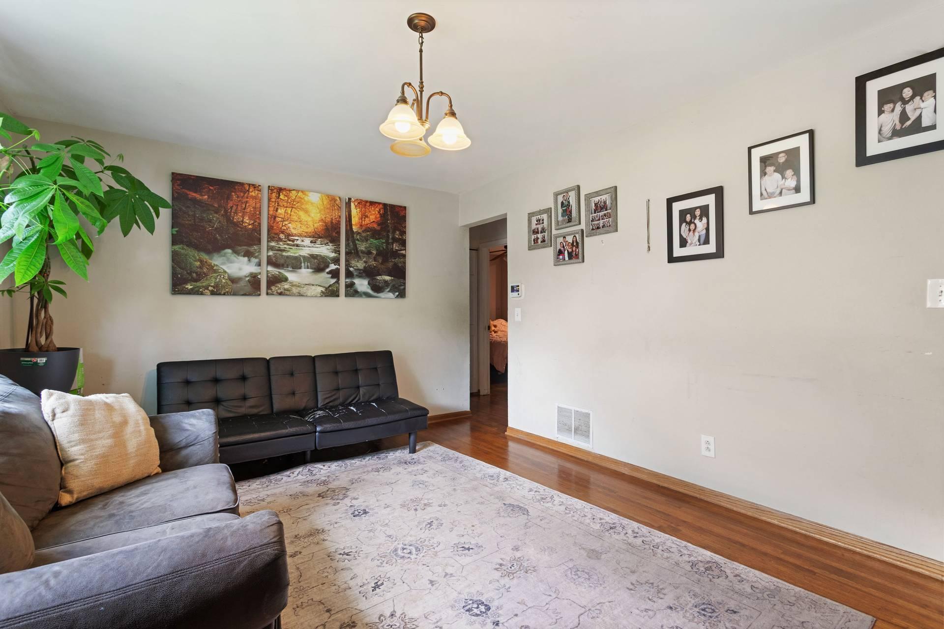 527 Emil Avenue Property Photo 4