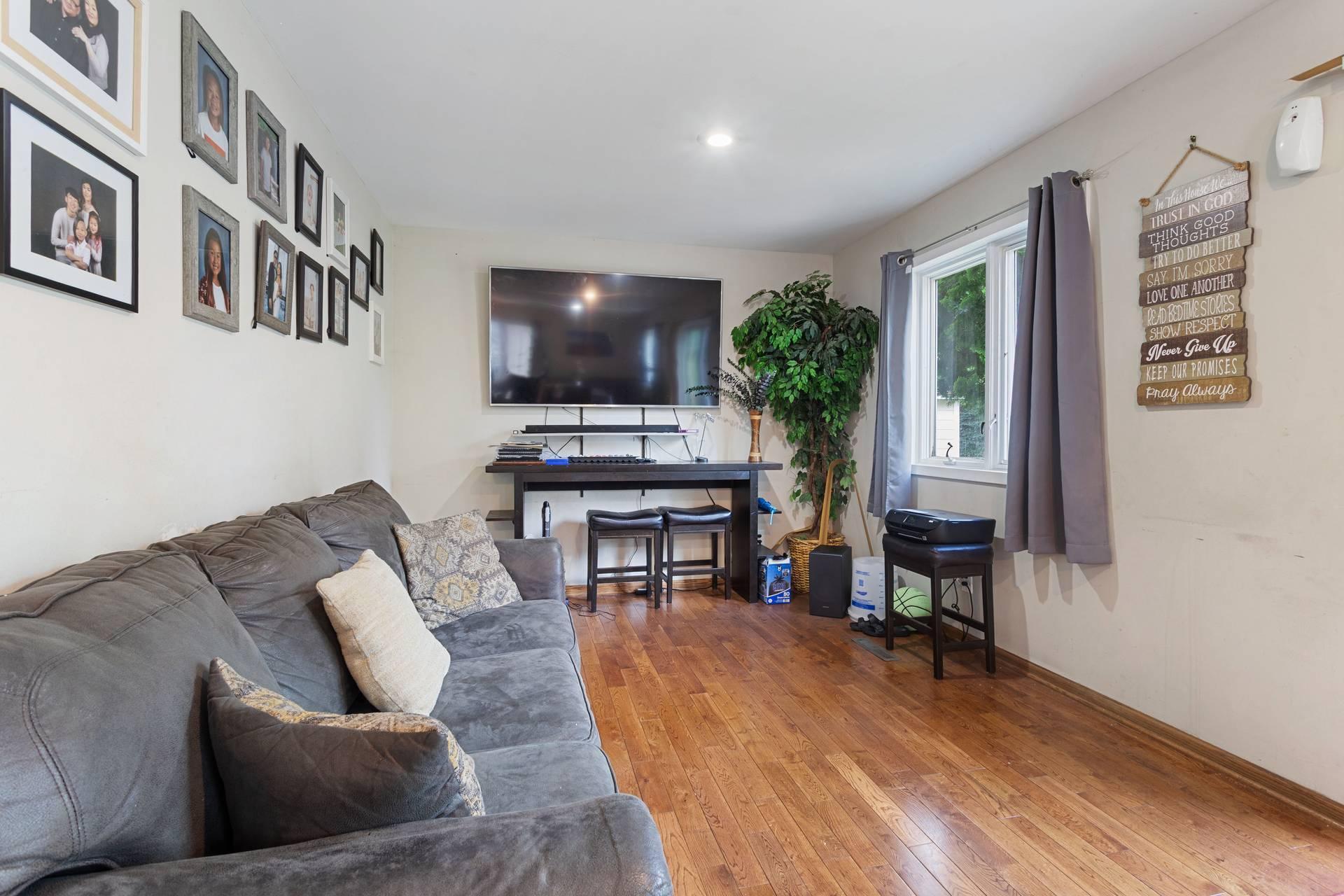527 Emil Avenue Property Photo 13