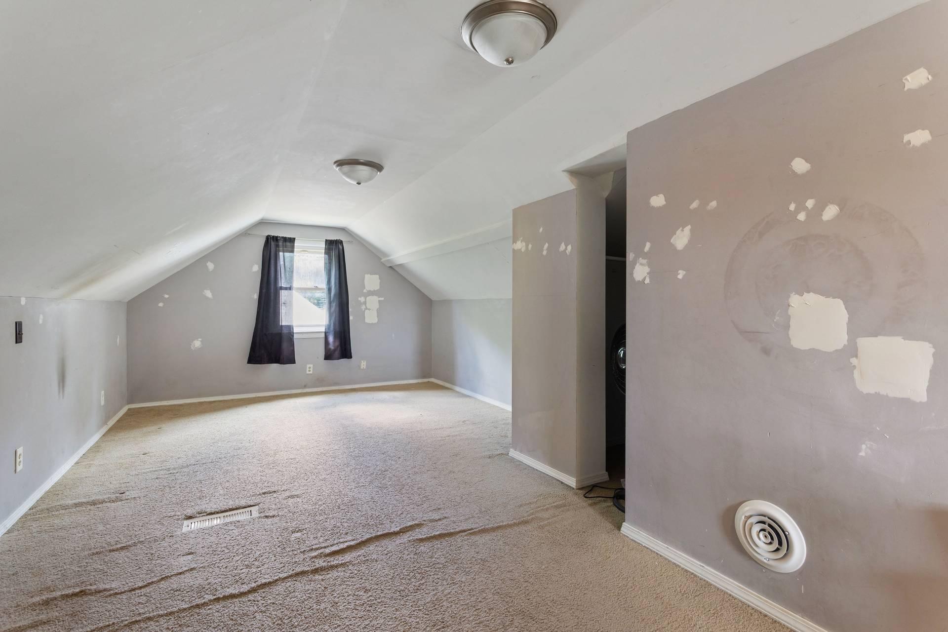 527 Emil Avenue Property Photo 20