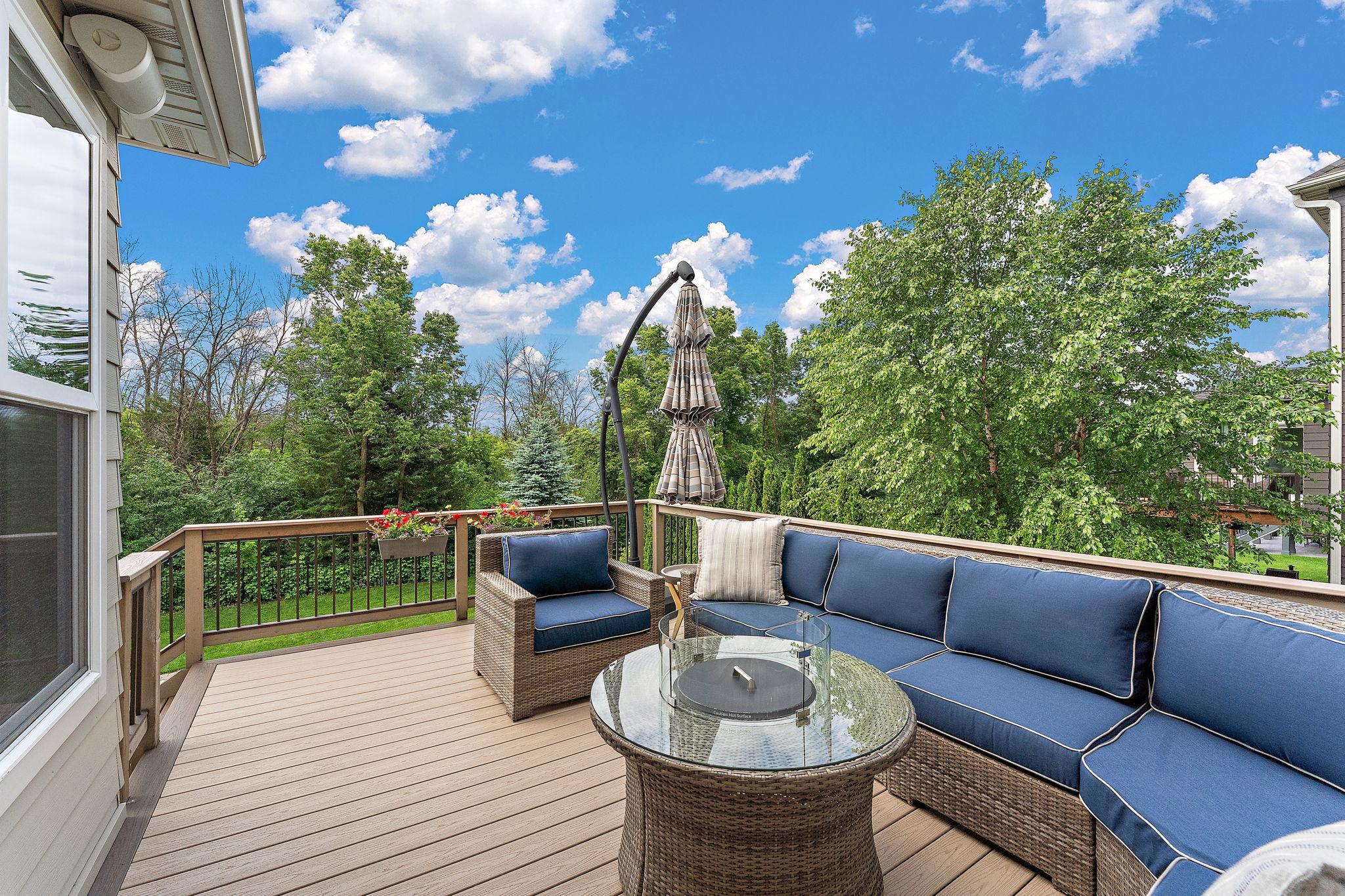 10809 Brookside Trail N Property Photo 23