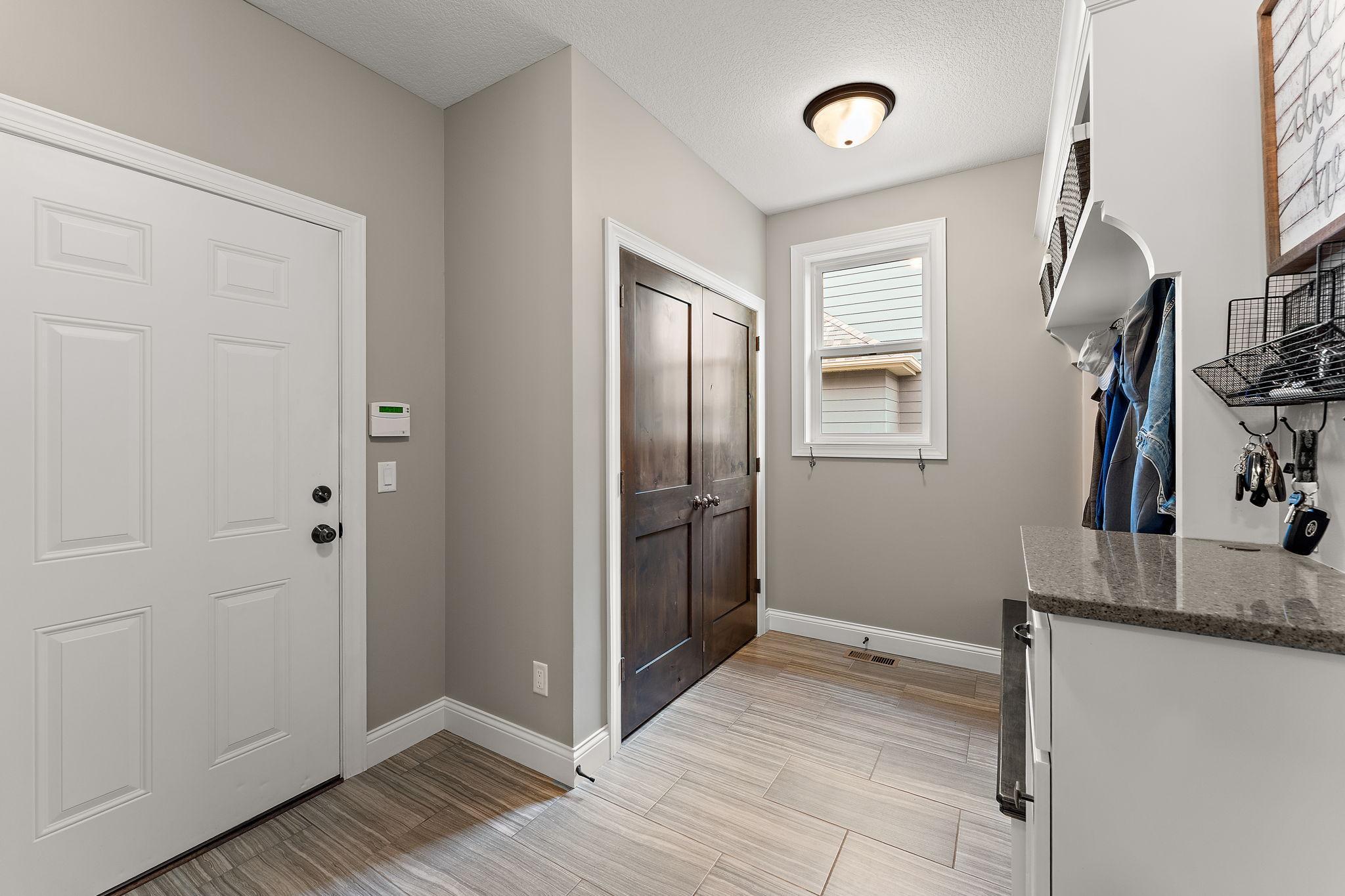 10809 Brookside Trail N Property Photo 30