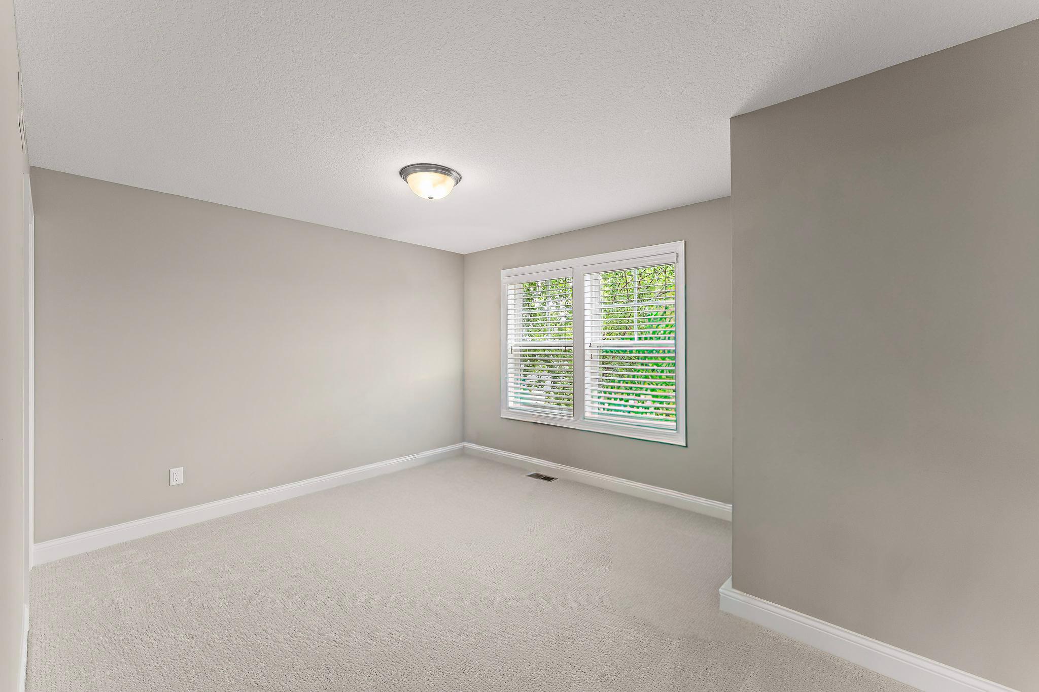 10809 Brookside Trail N Property Photo 41