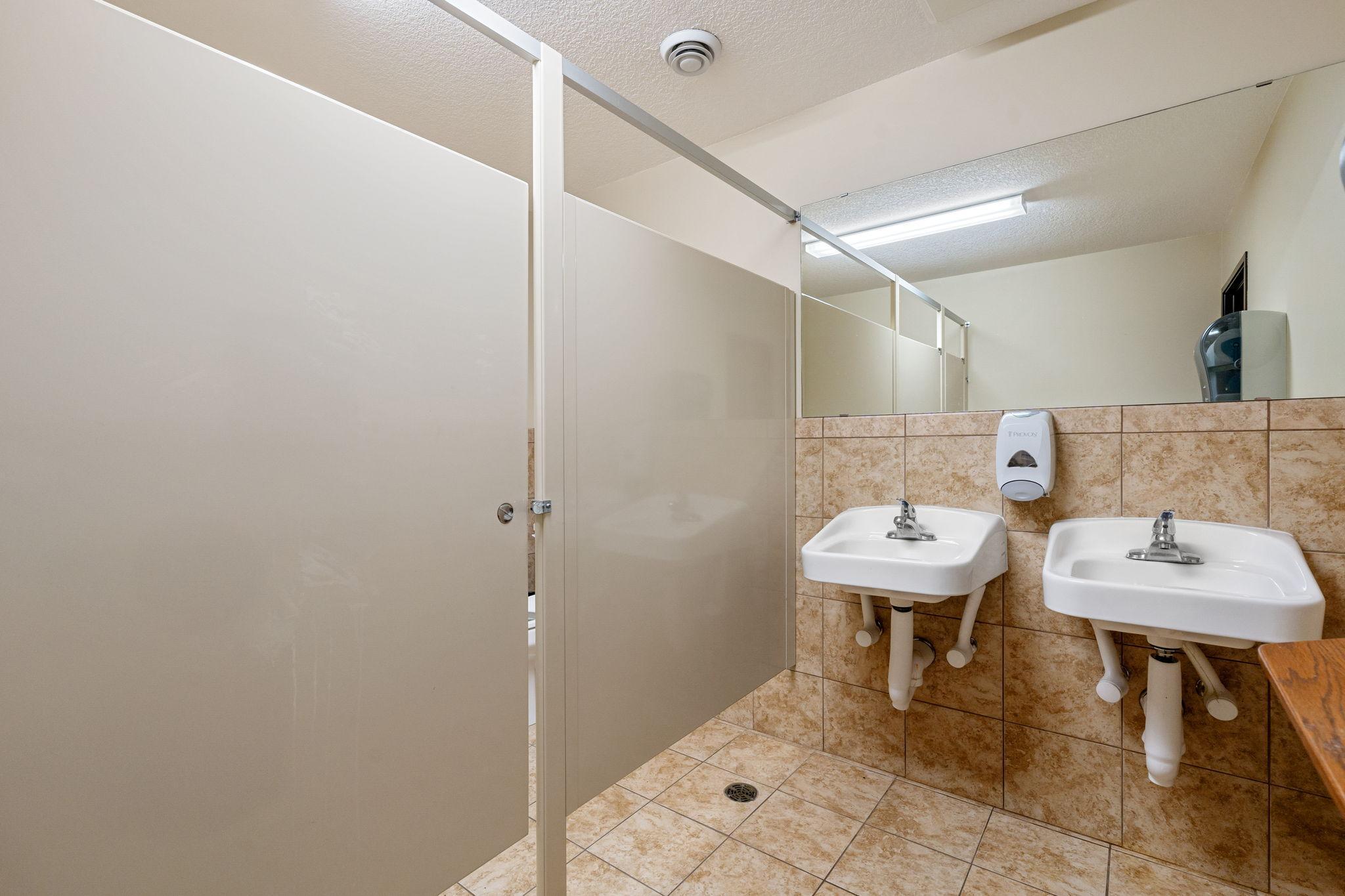 3700 11th Place Ne Property Photo 31