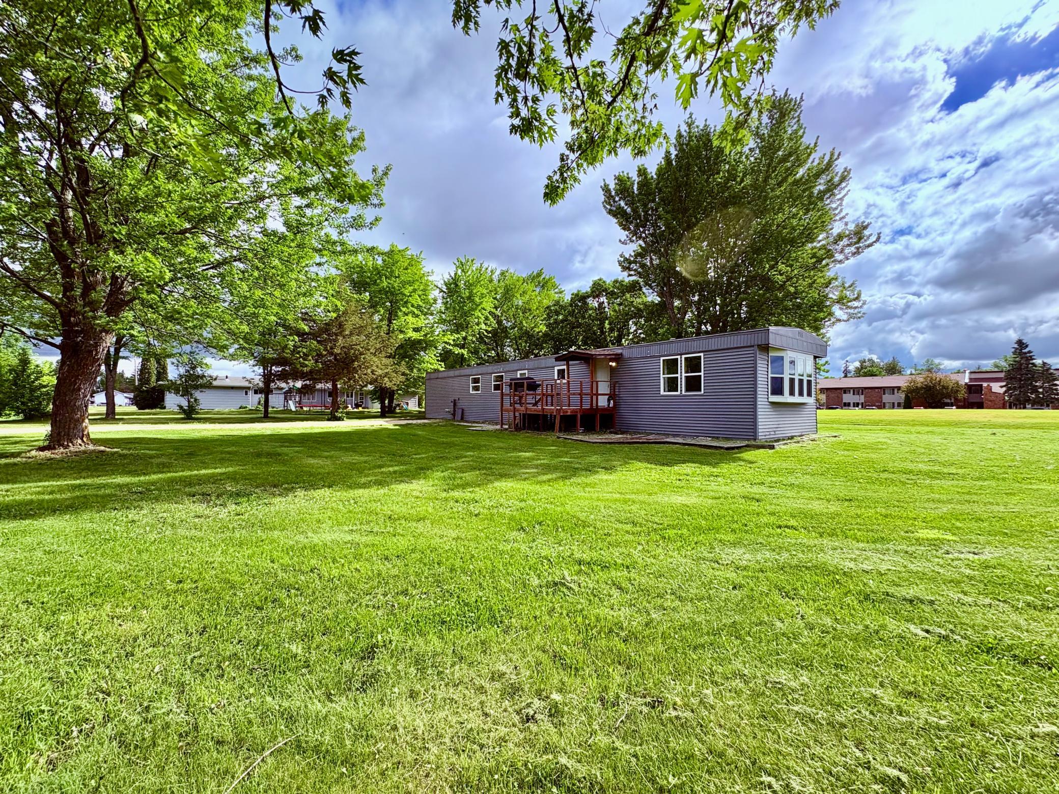 210 3rd Avenue SW Property Photo 1