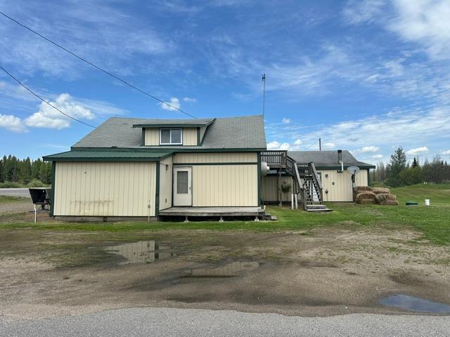 7010 Highway 169 Property Photo 3