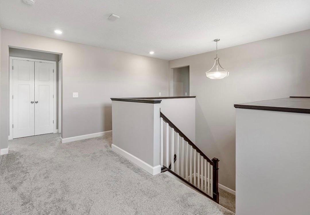 1562 Edgebrook Lane Property Photo 19