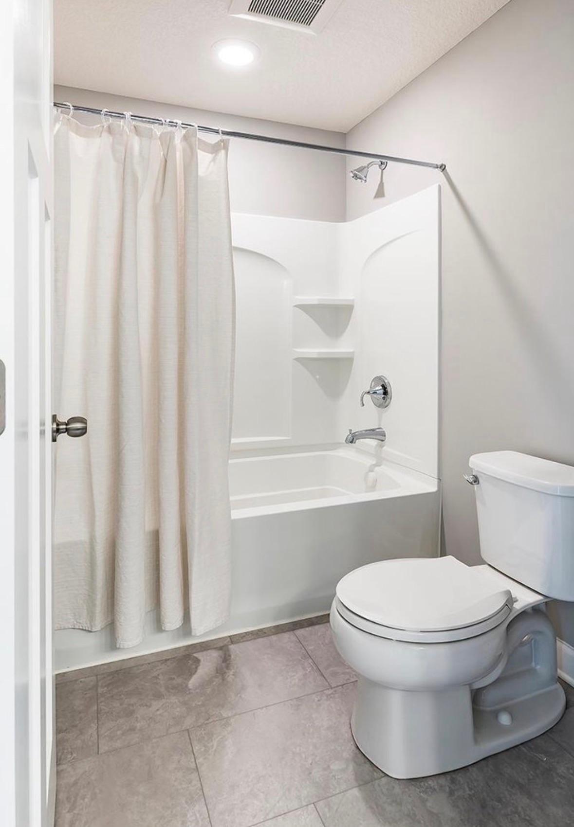 1562 Edgebrook Lane Property Photo 29