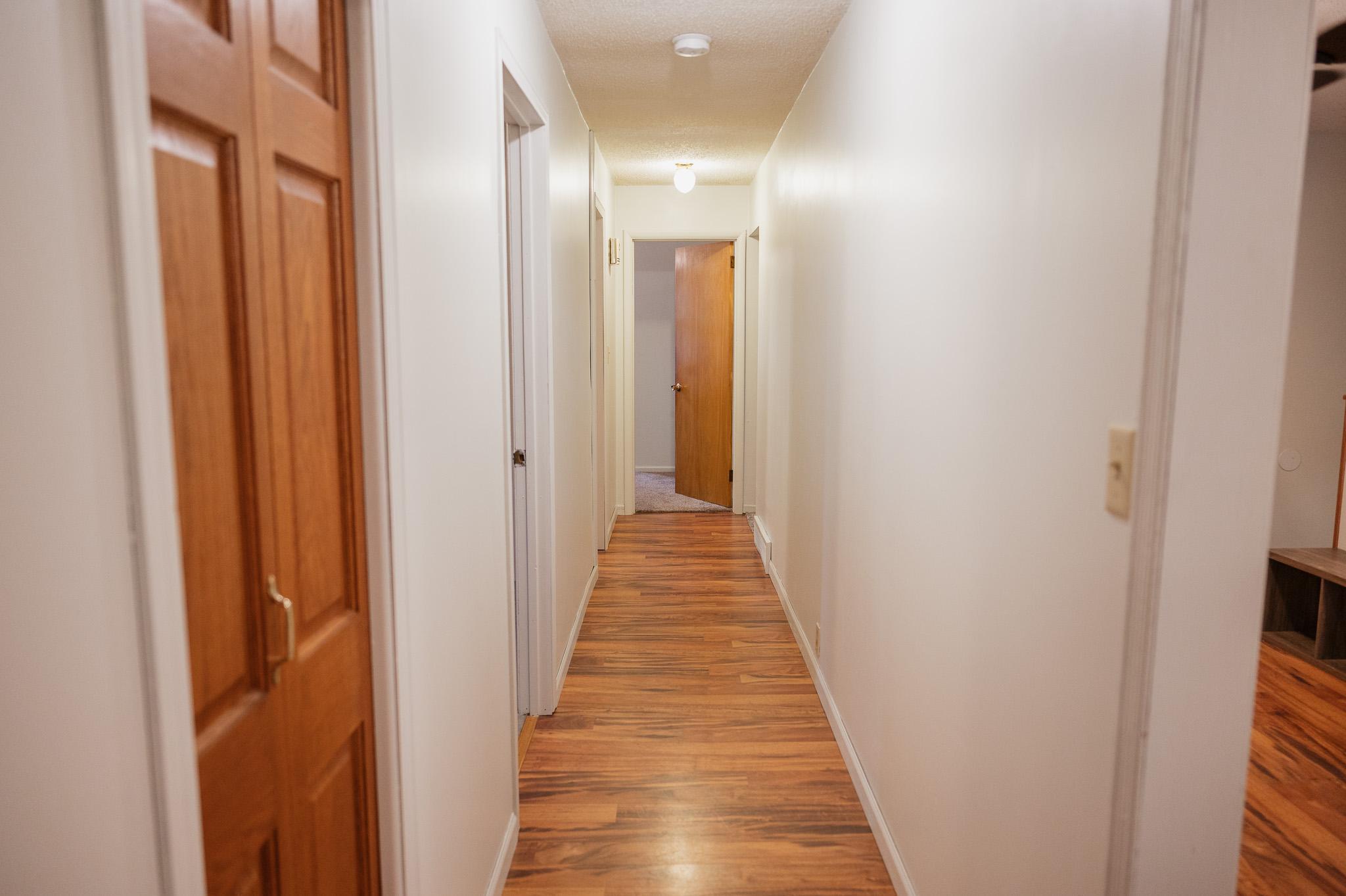 430 Birch Street E Property Photo 19