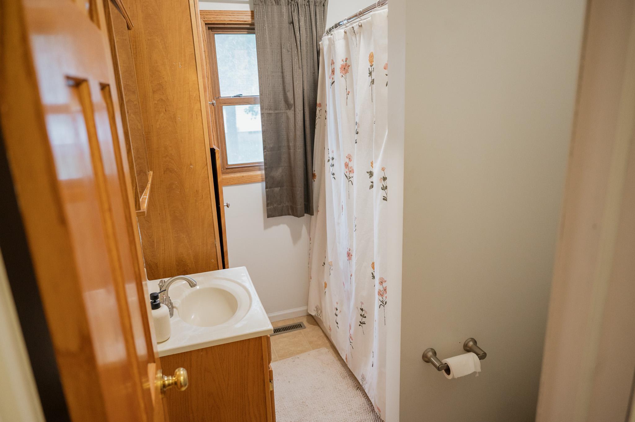 430 Birch Street E Property Photo 22