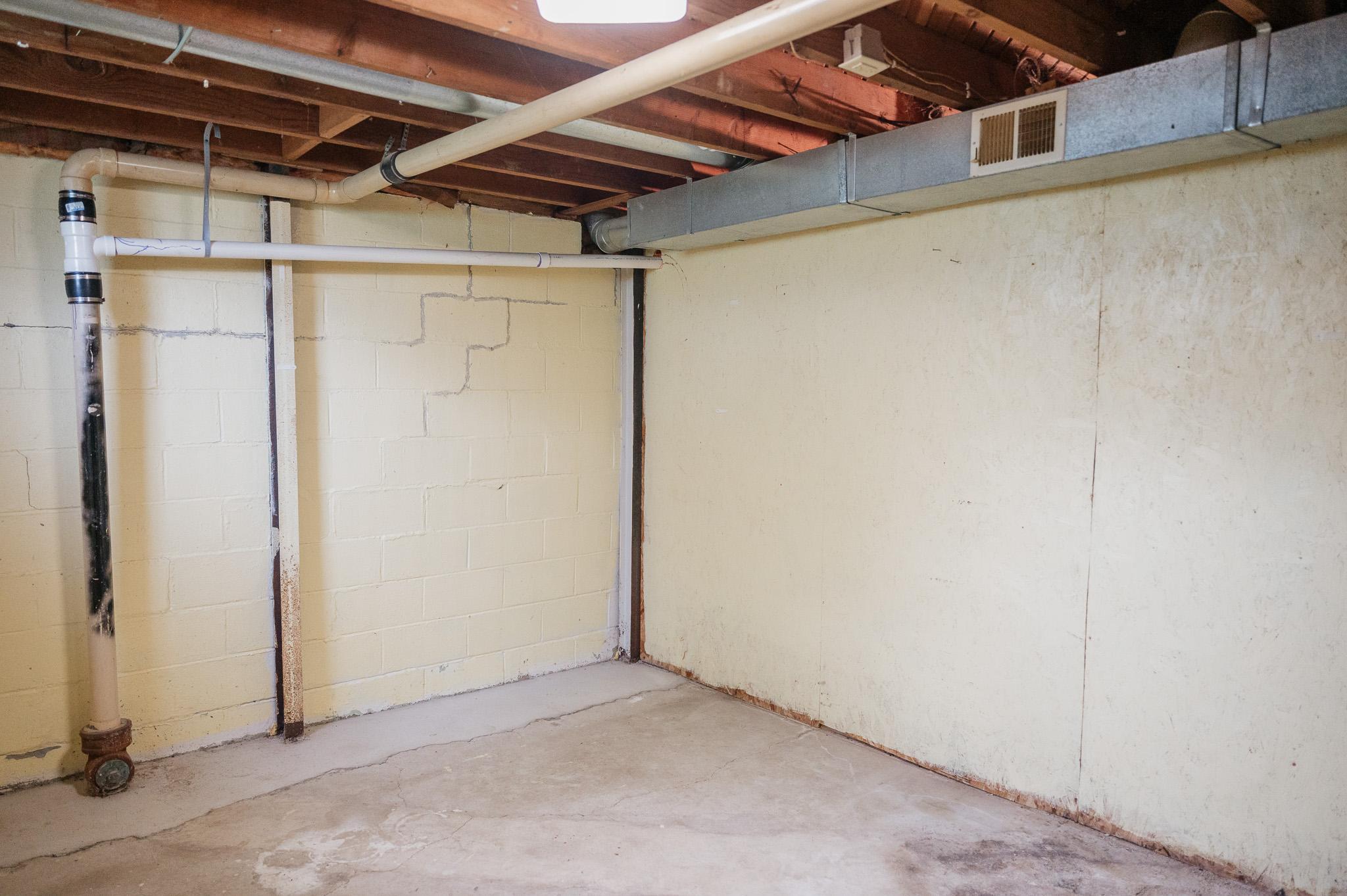 430 Birch Street E Property Photo 35