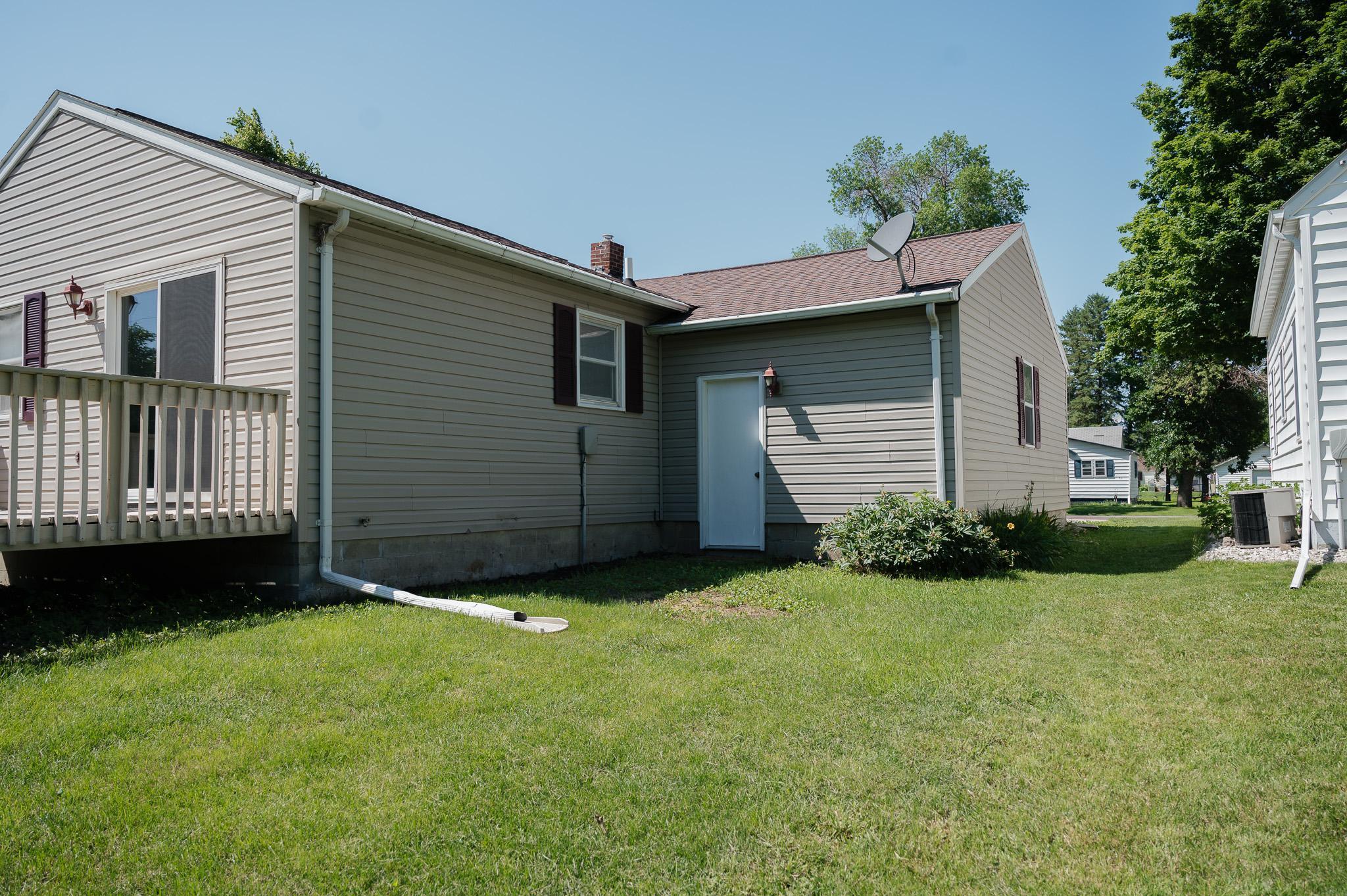 430 Birch Street E Property Photo 53