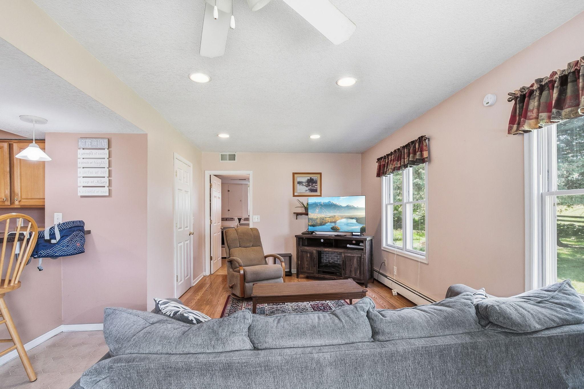 214 Trondheim Road Property Photo 10