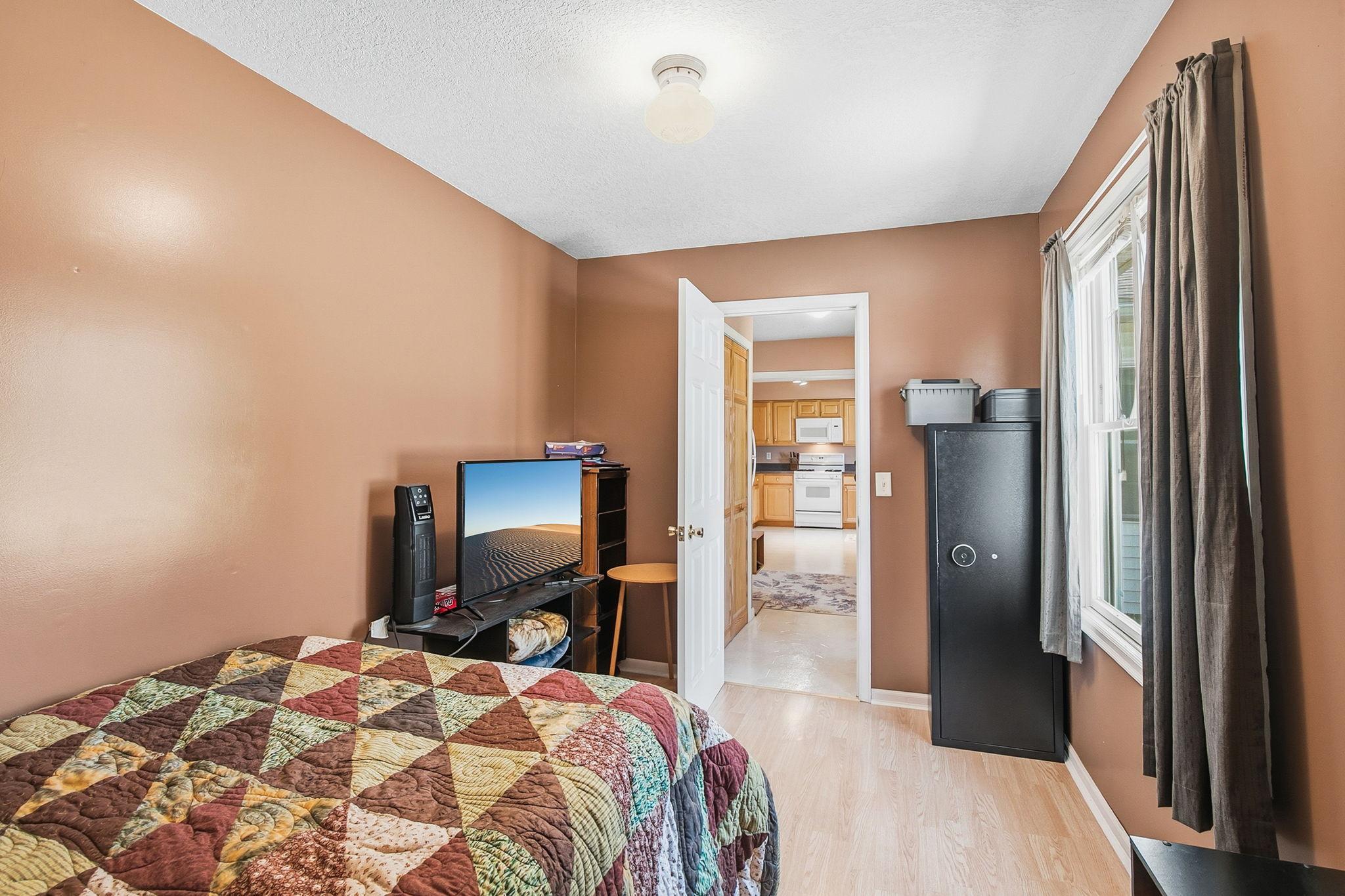 214 Trondheim Road Property Photo 18