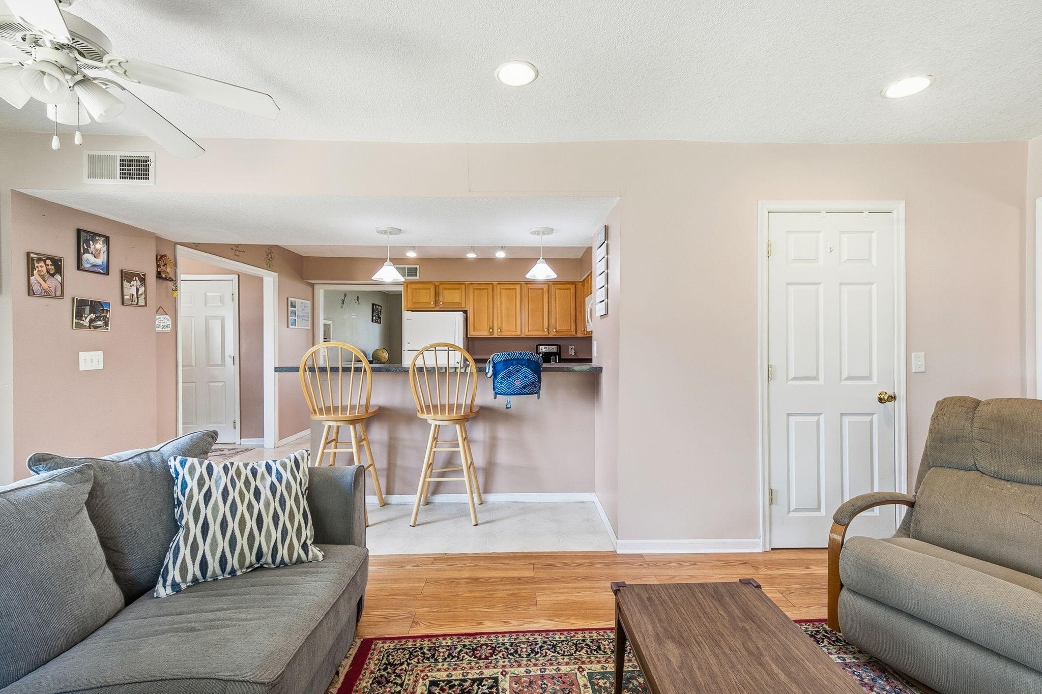 214 Trondheim Road Property Photo 32