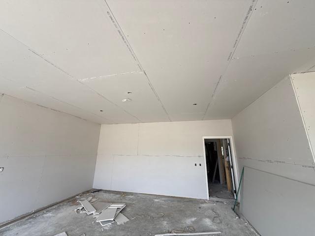 9949 Mulberry Lane Property Photo 4