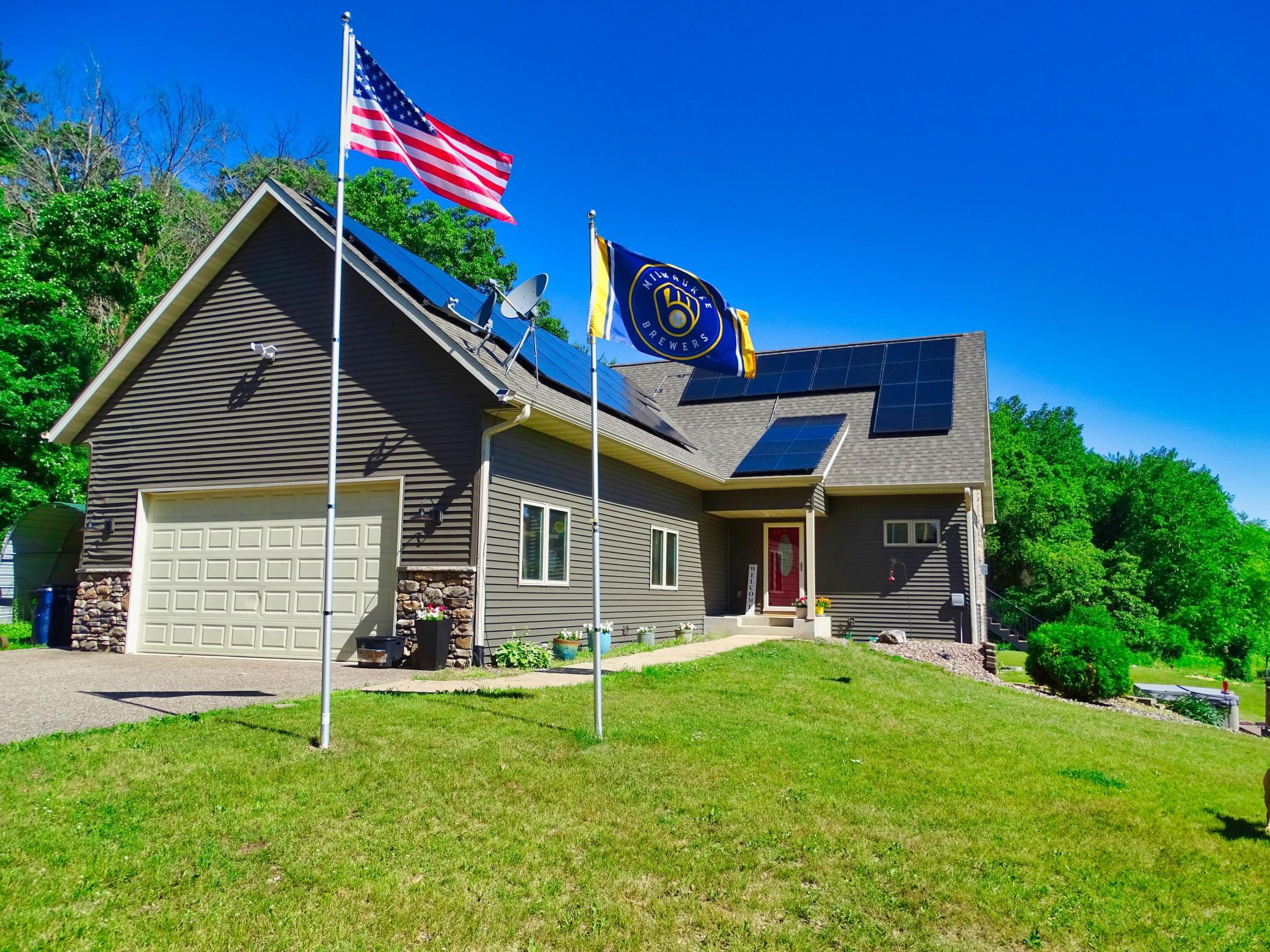 E560 Cedar Road Property Photo 1