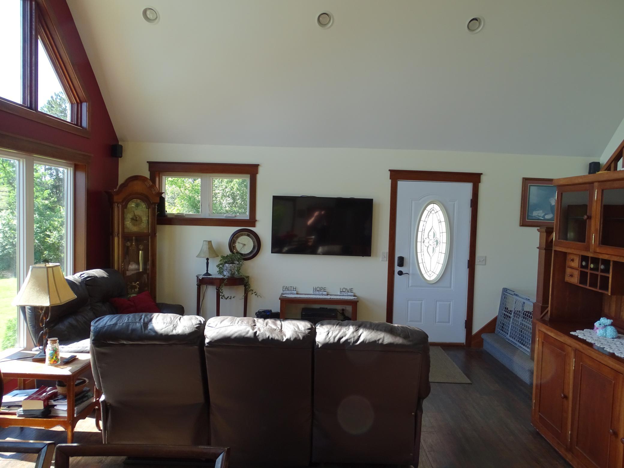 E560 Cedar Road Property Photo 15