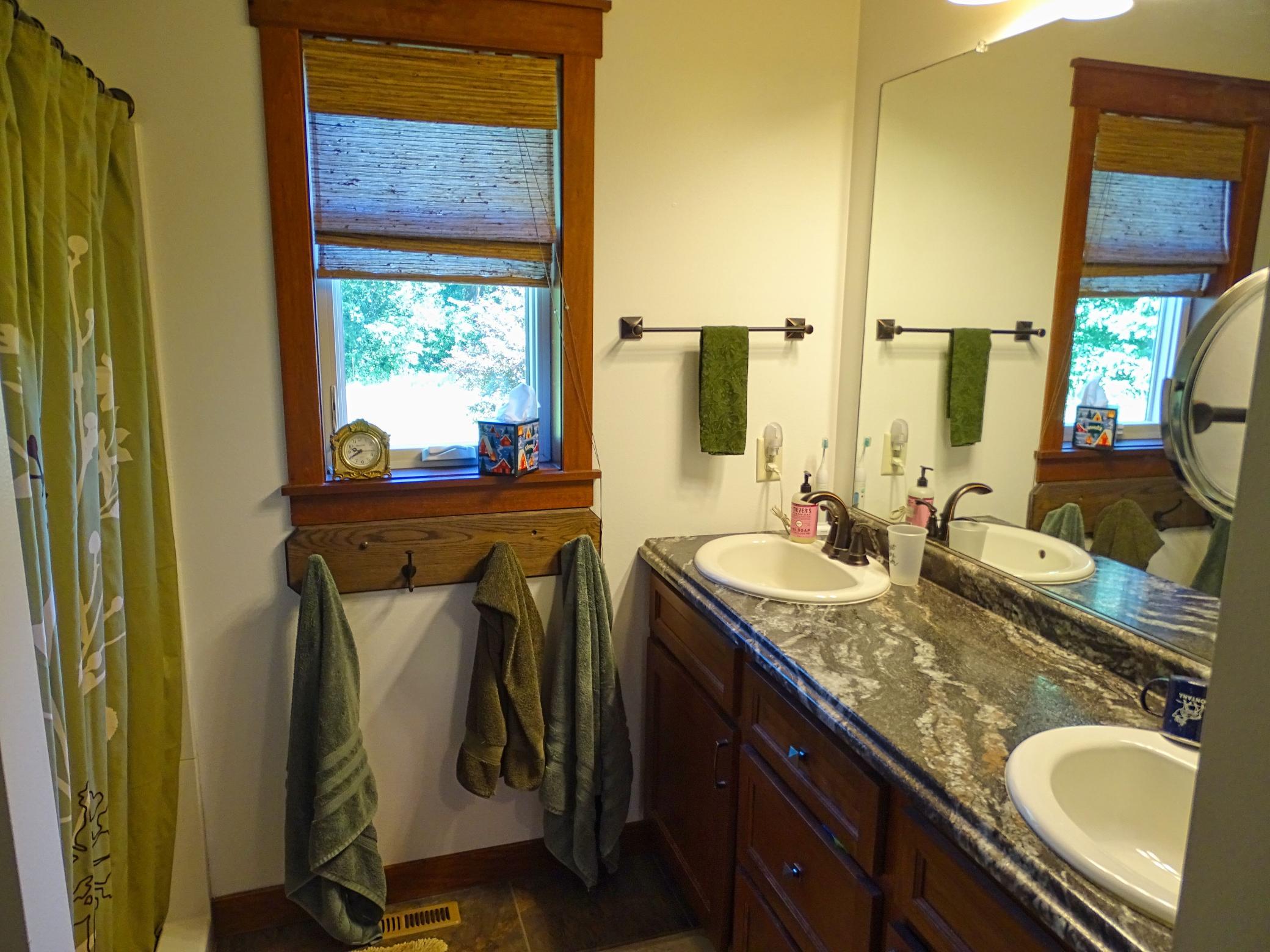 E560 Cedar Road Property Photo 24