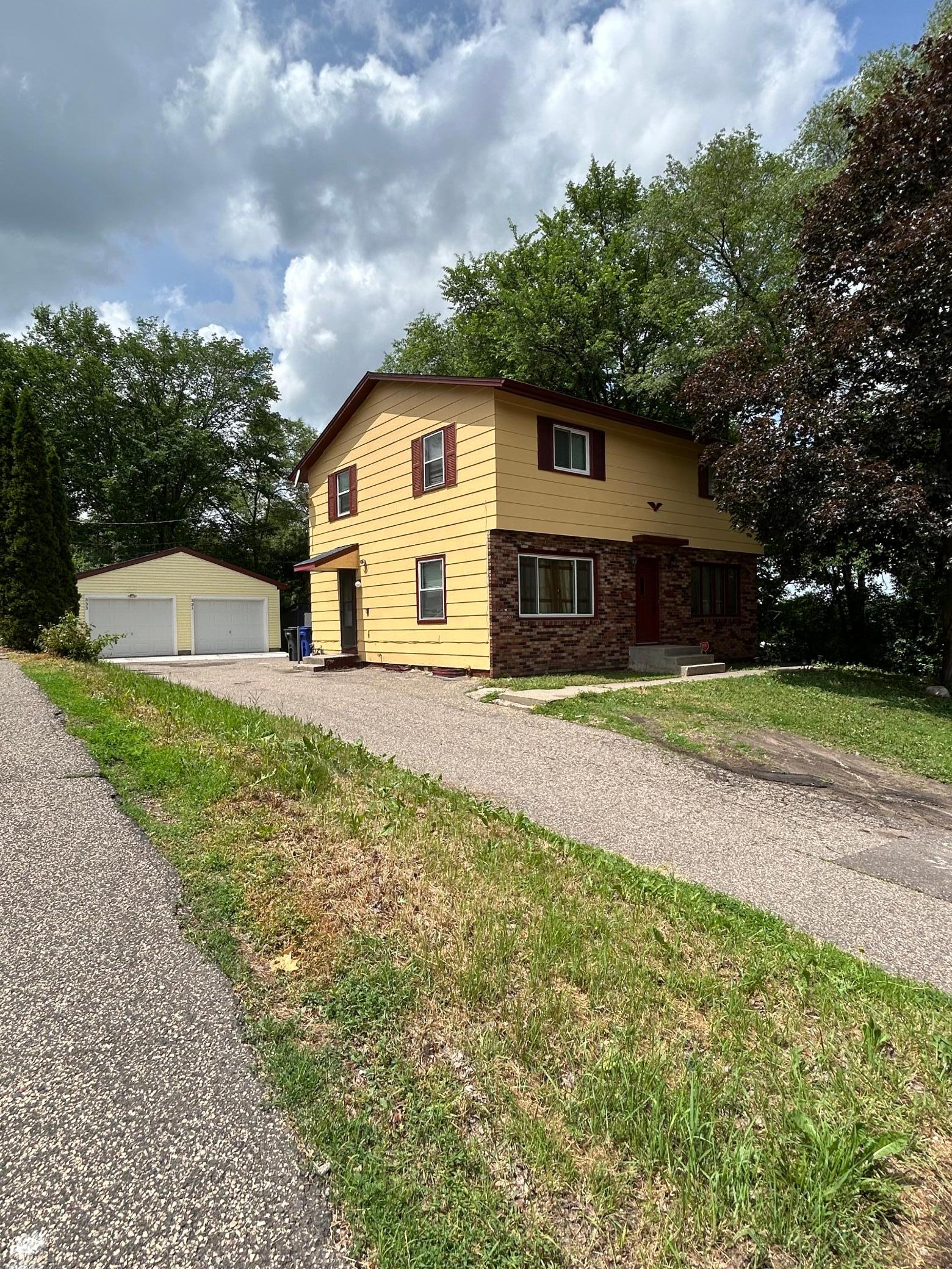 331-333 S Mcknight Road Property Photo 3
