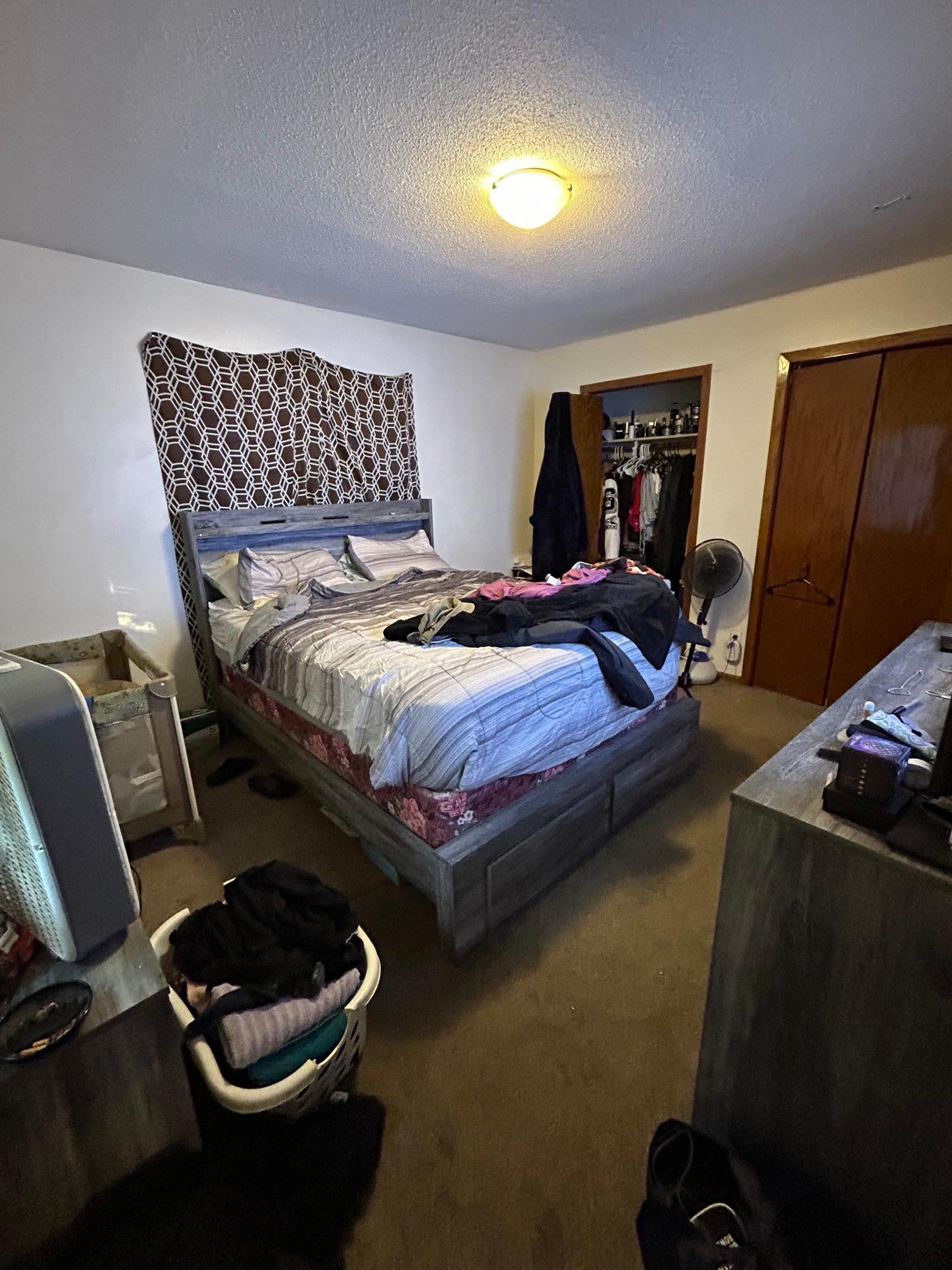 331-333 S Mcknight Road Property Photo 15