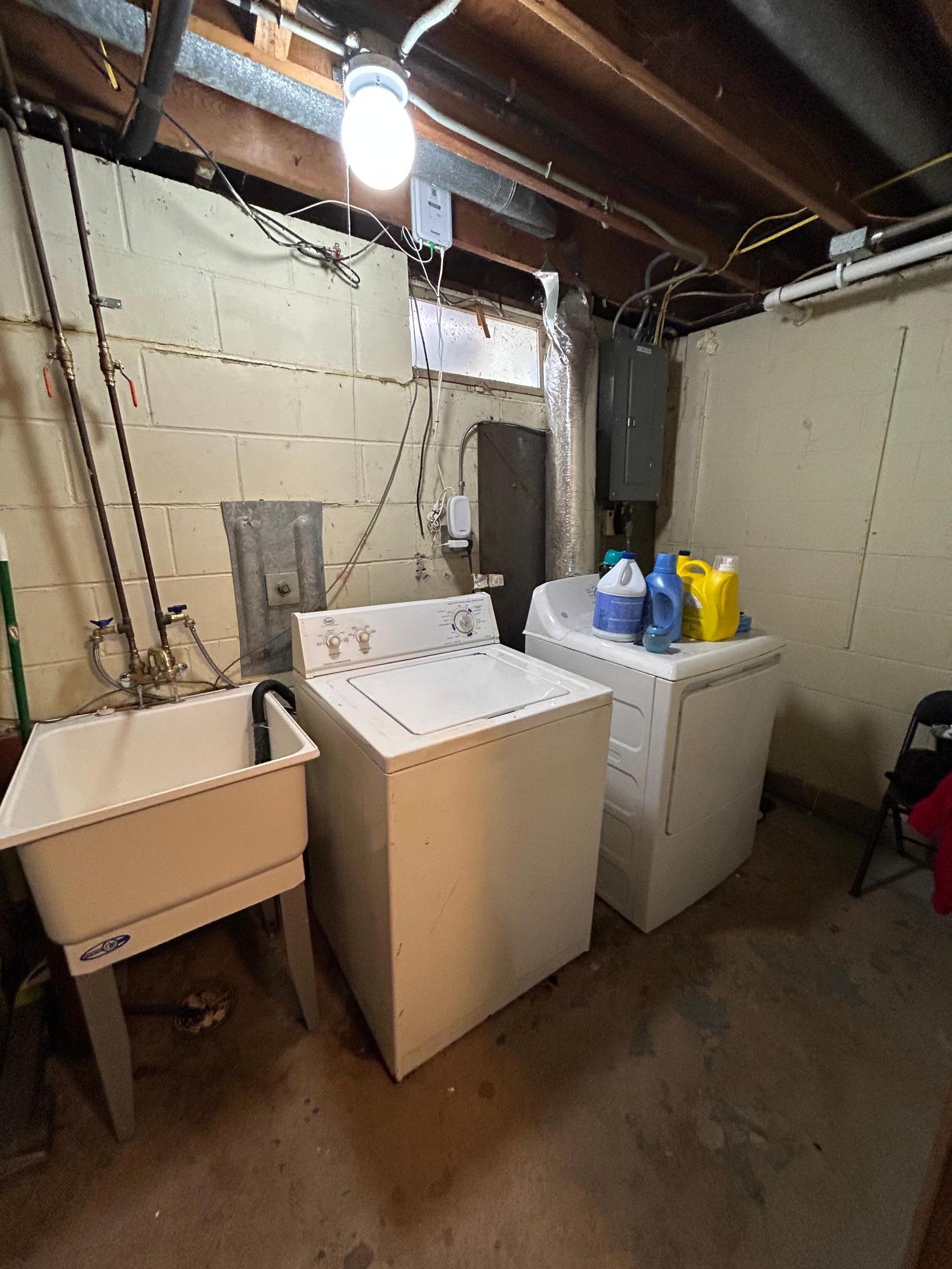 331-333 S Mcknight Road Property Photo 20