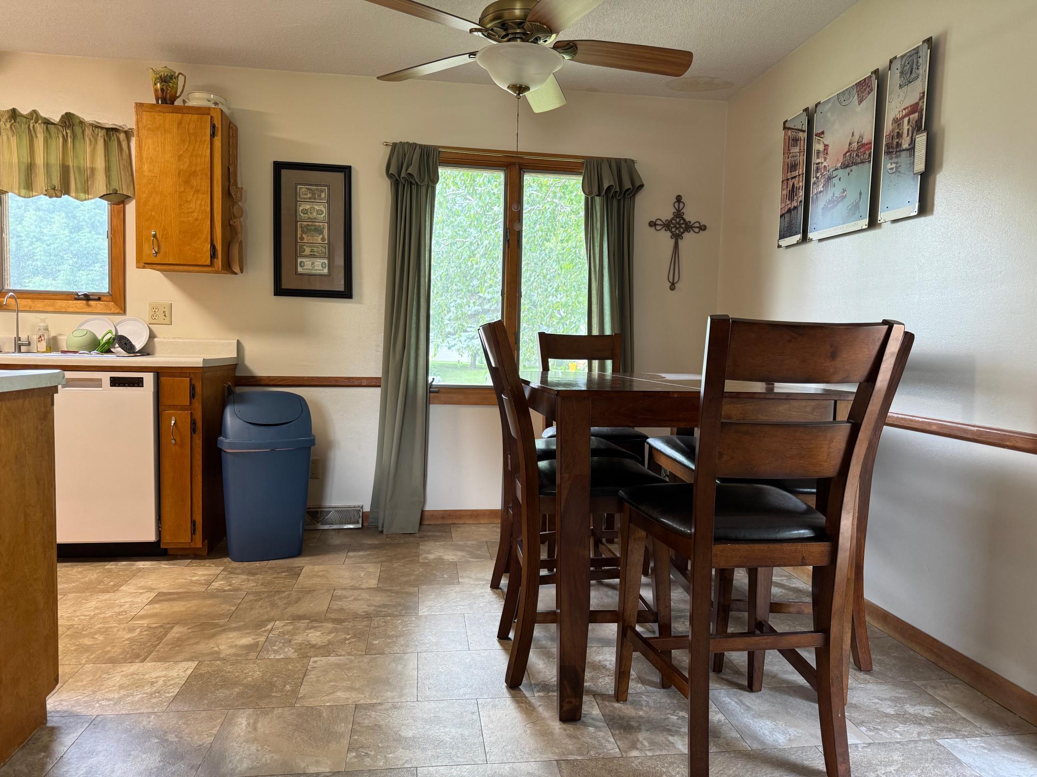 1525 Sayles Drive Property Photo 18