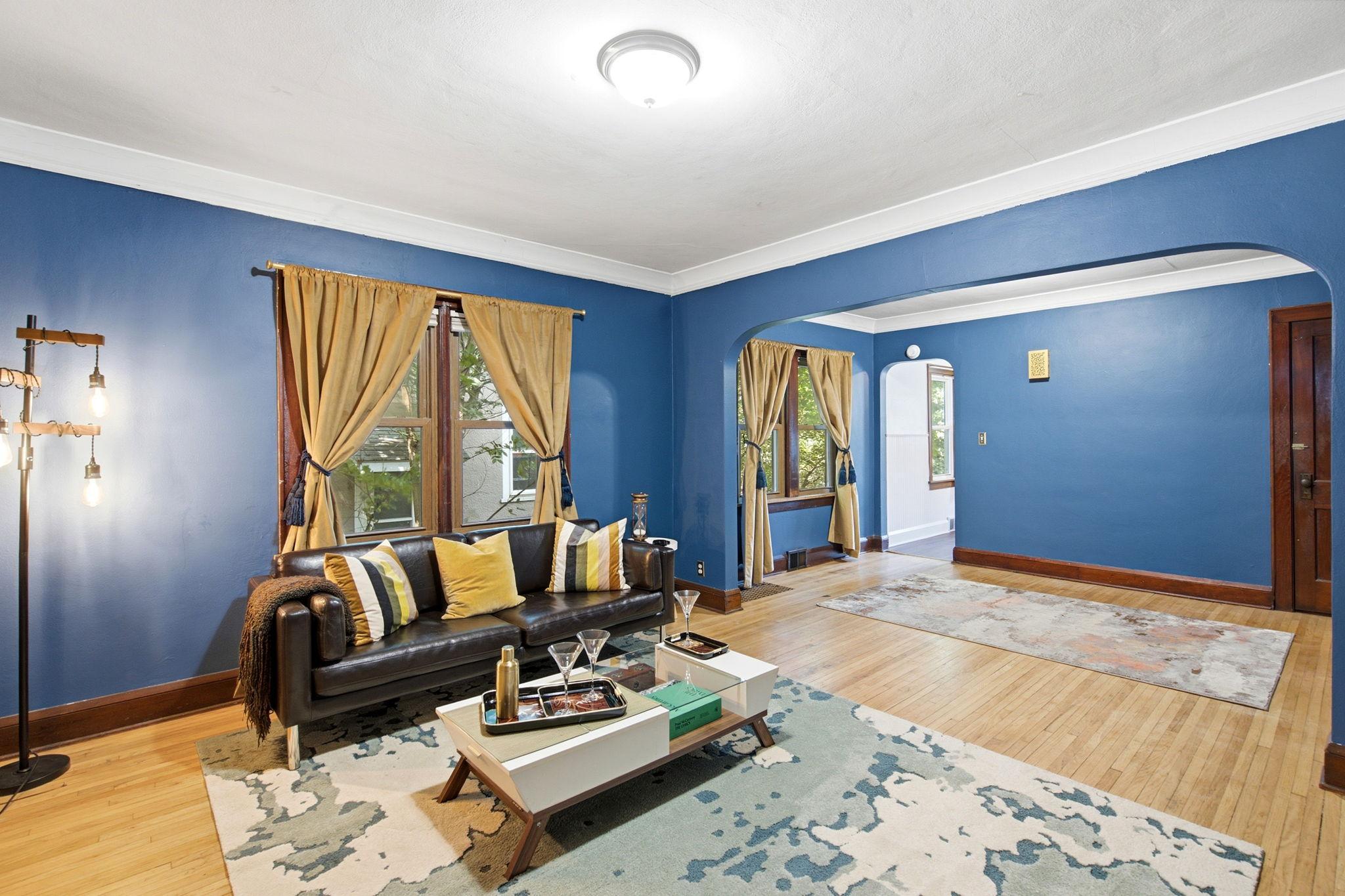 1017 Maryland Avenue E Property Photo 9