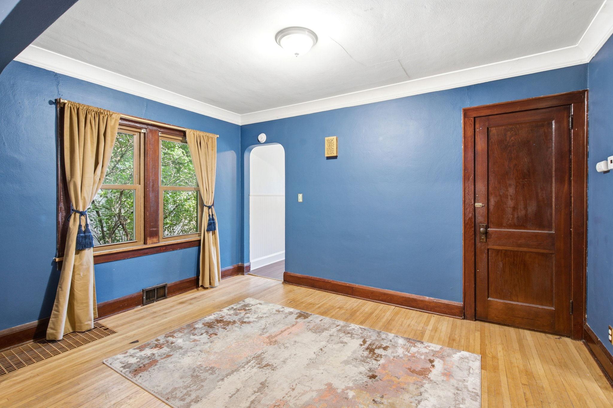 1017 Maryland Avenue E Property Photo 14