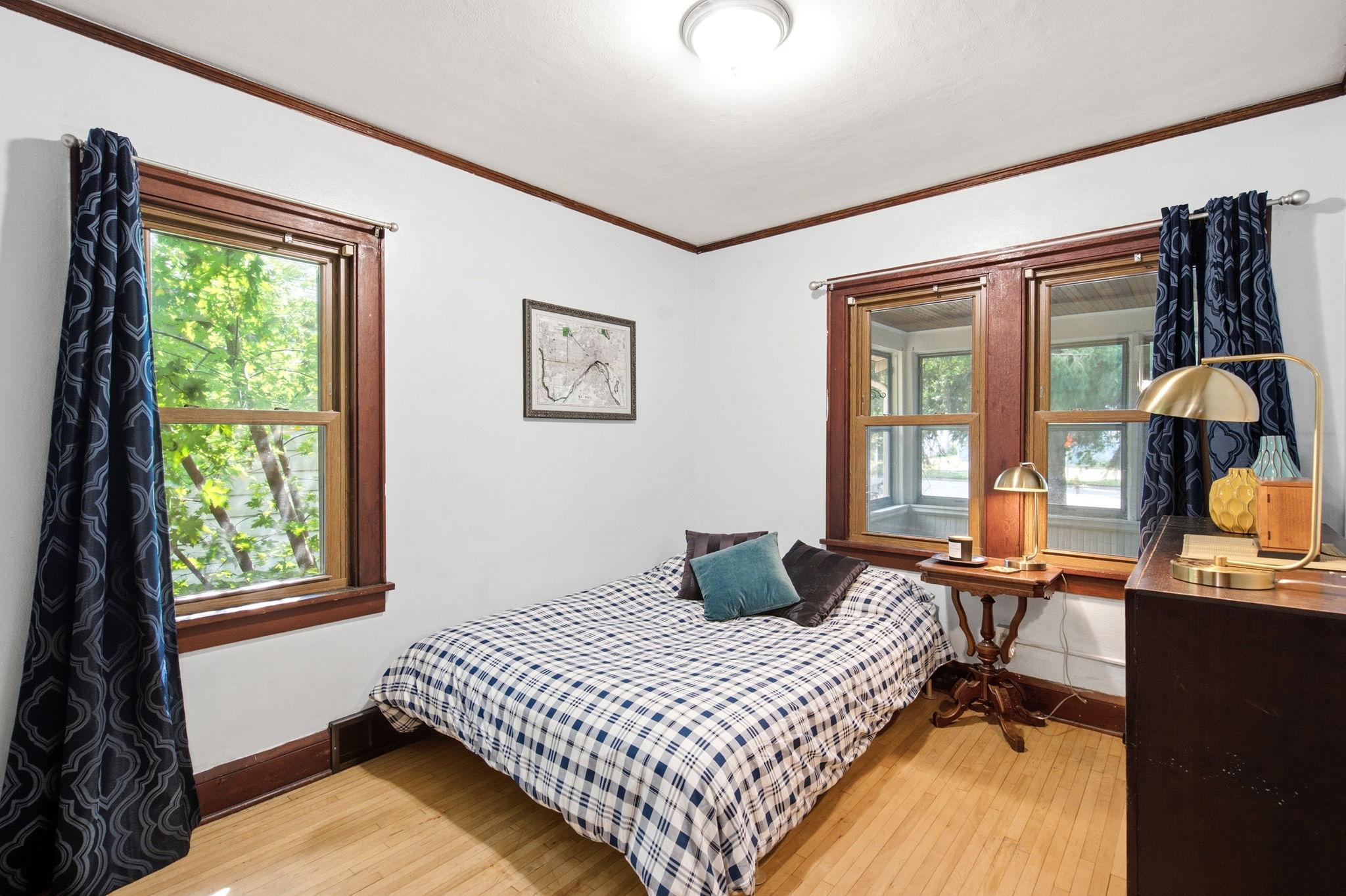 1017 Maryland Avenue E Property Photo 24