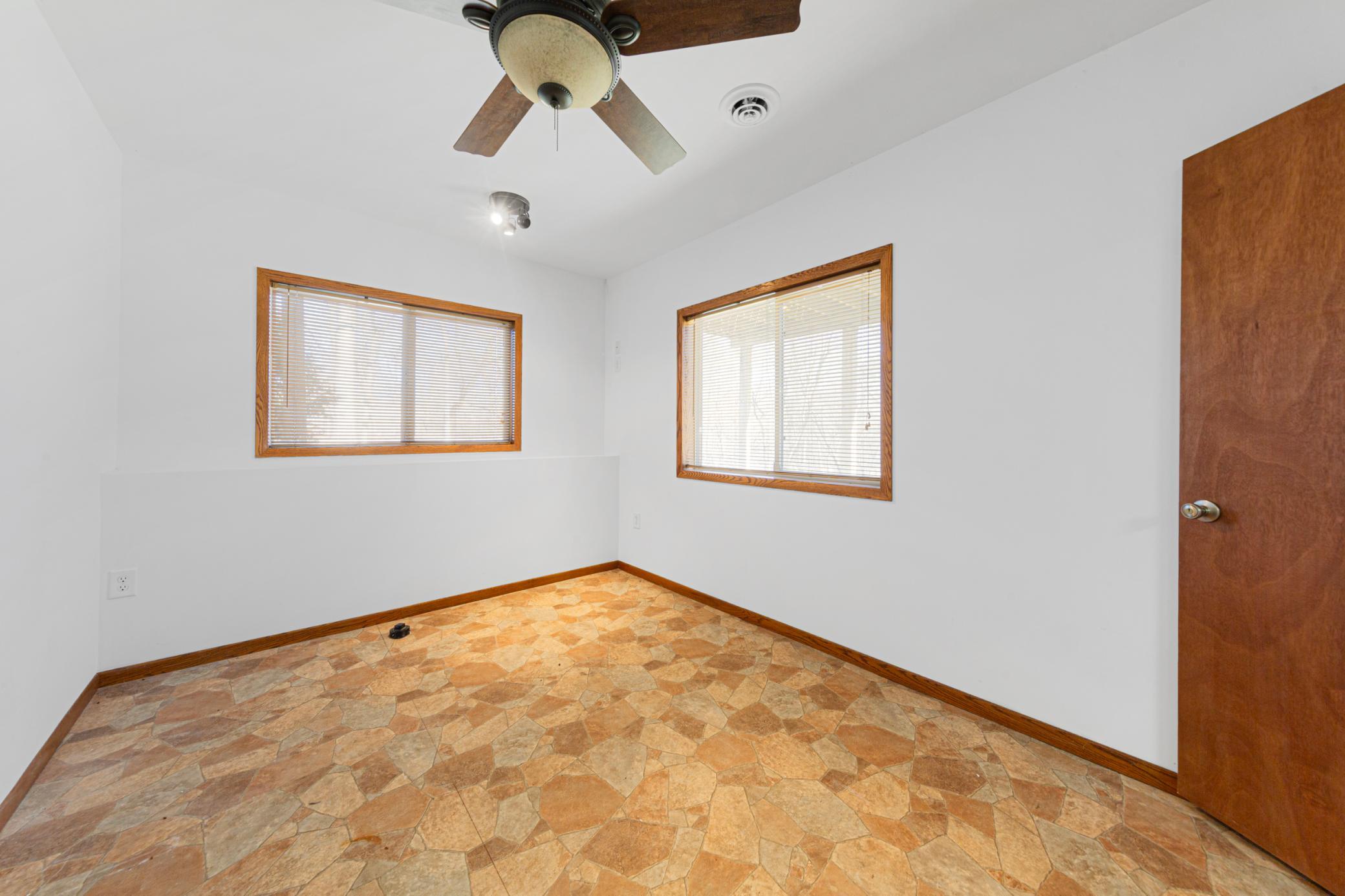 23493 Echo Avenue Property Photo 41