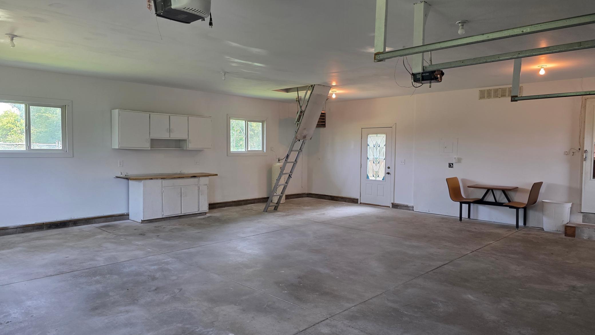 23493 Echo Avenue Property Photo 57