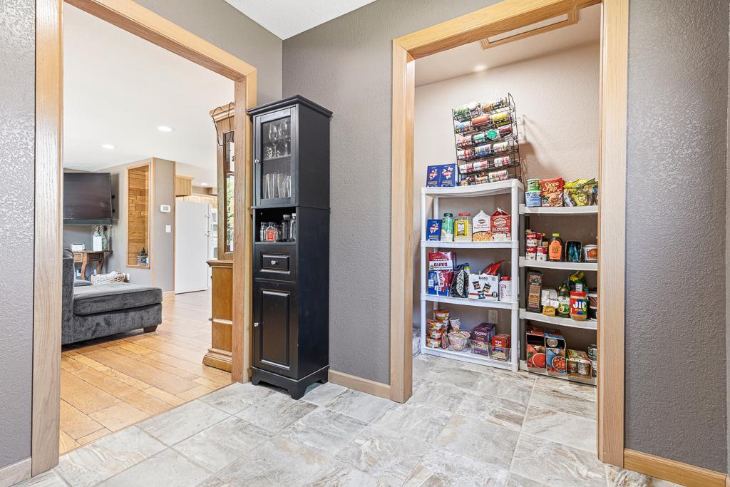 313 7th Street W Property Photo 25