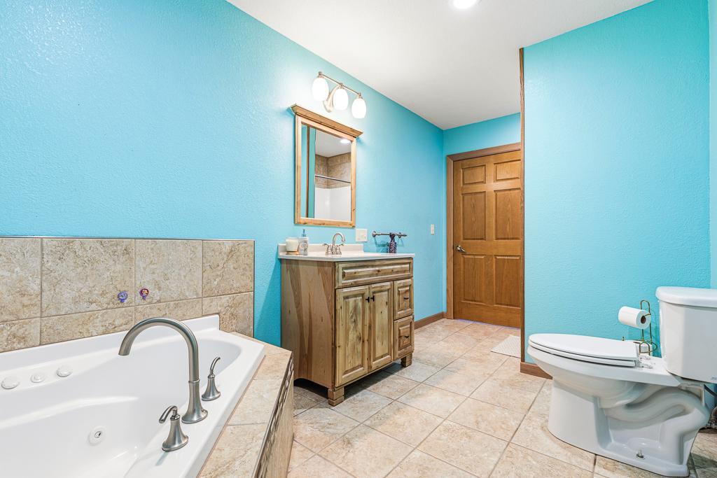 313 7th Street W Property Photo 27