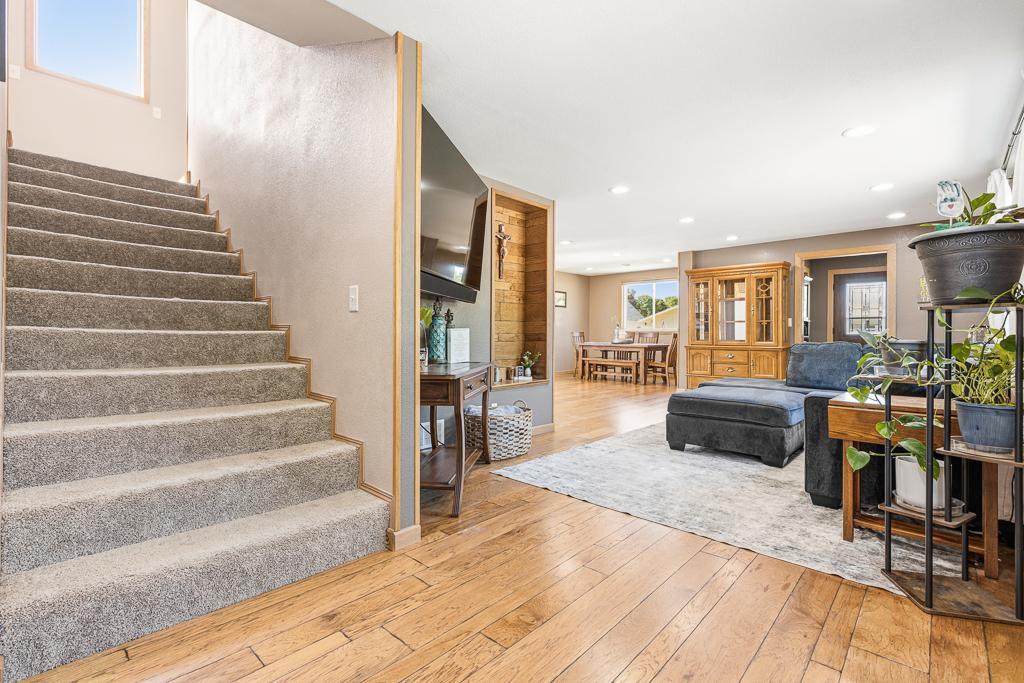 313 7th Street W Property Photo 31