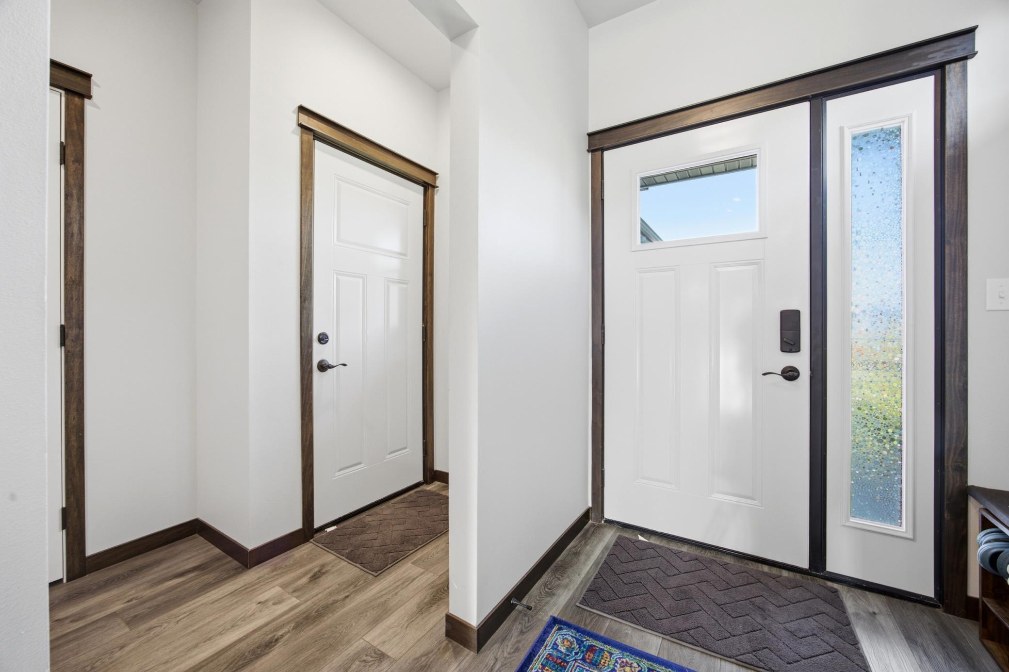 7816 Wild Rose Way Property Photo 12