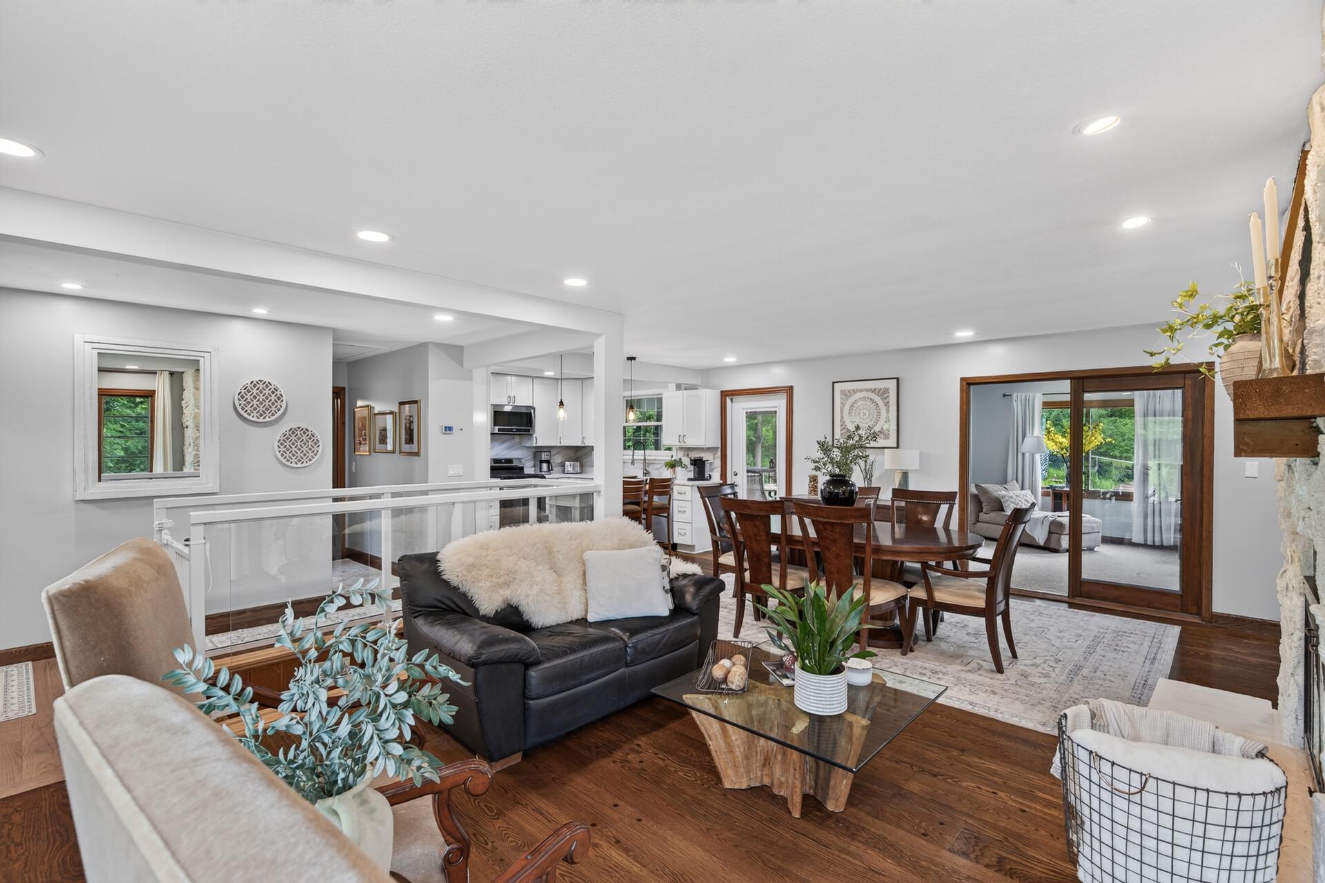 14623 Orchard Road Property Photo 4