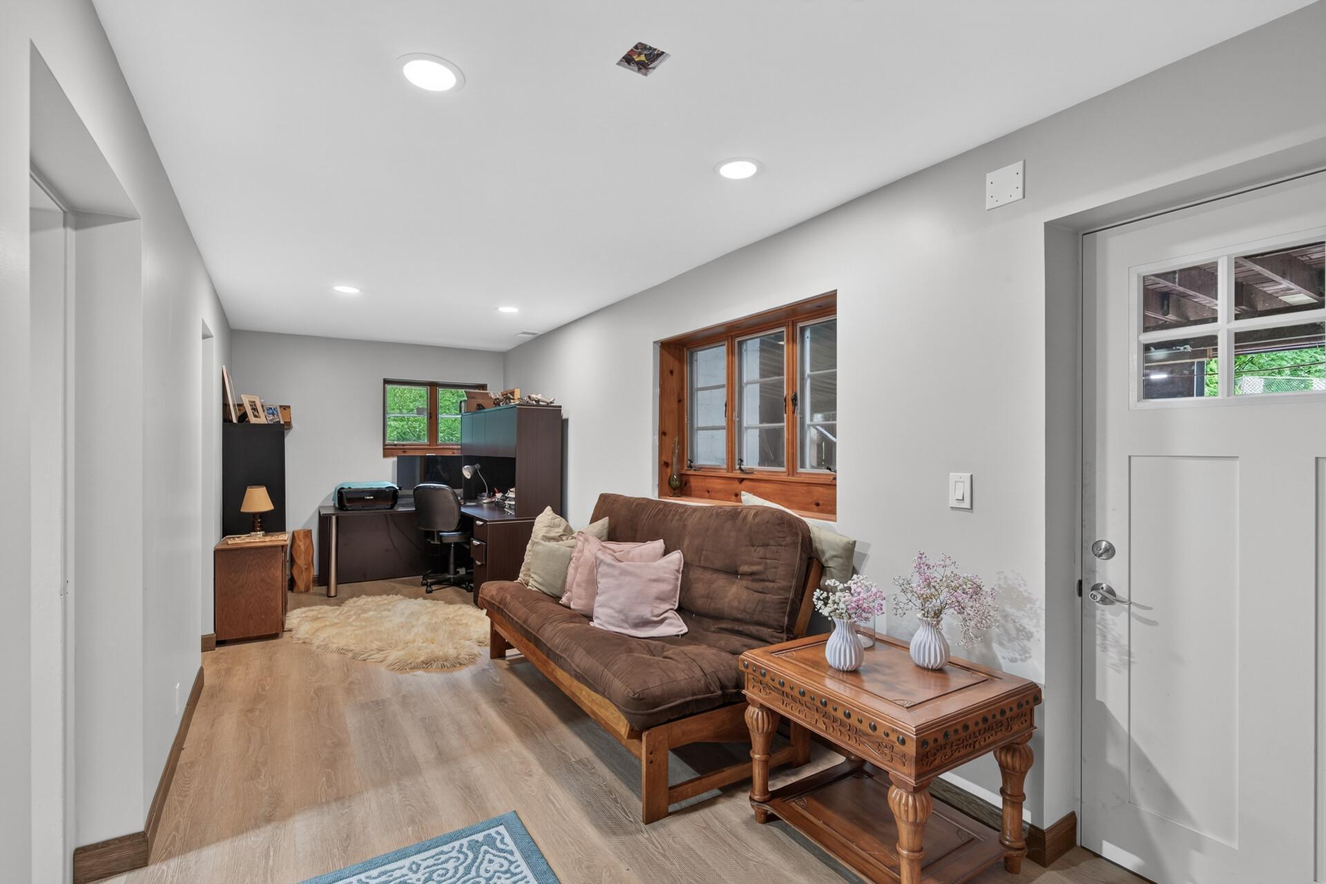 14623 Orchard Road Property Photo 18