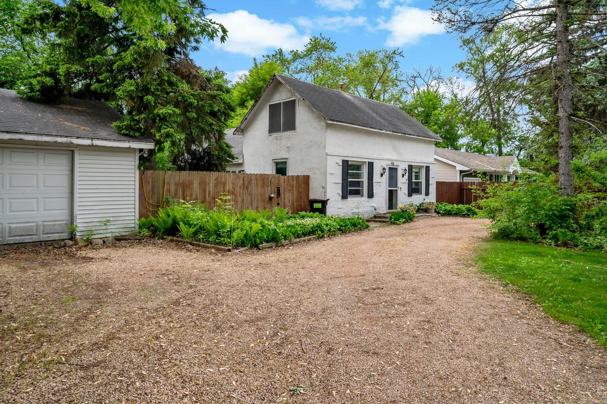 5801x Interlachen Boulevard Property Photo 17