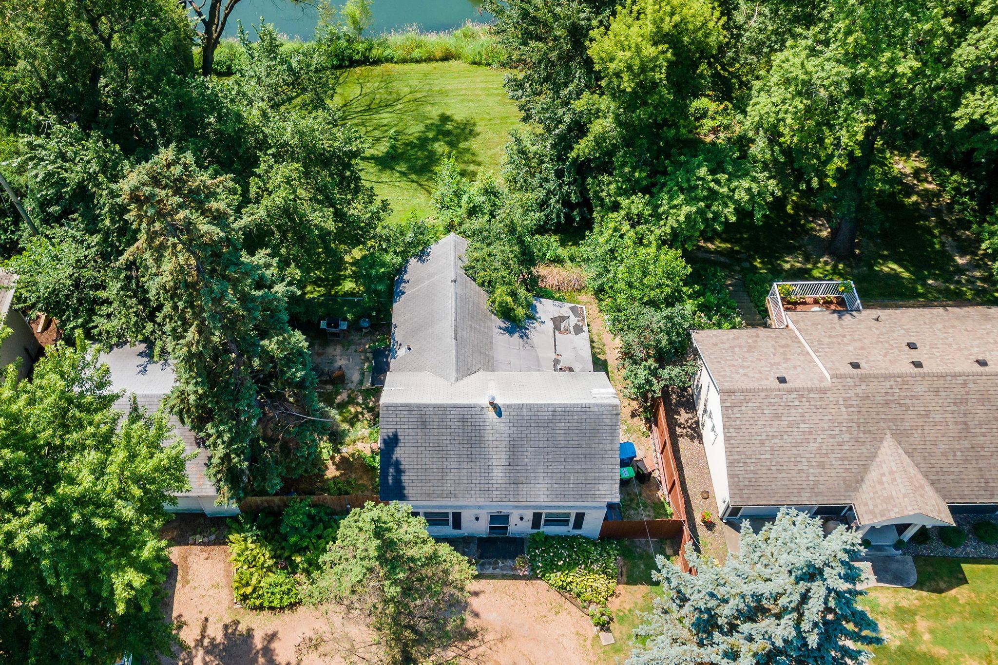 5801x Interlachen Boulevard Property Photo 18