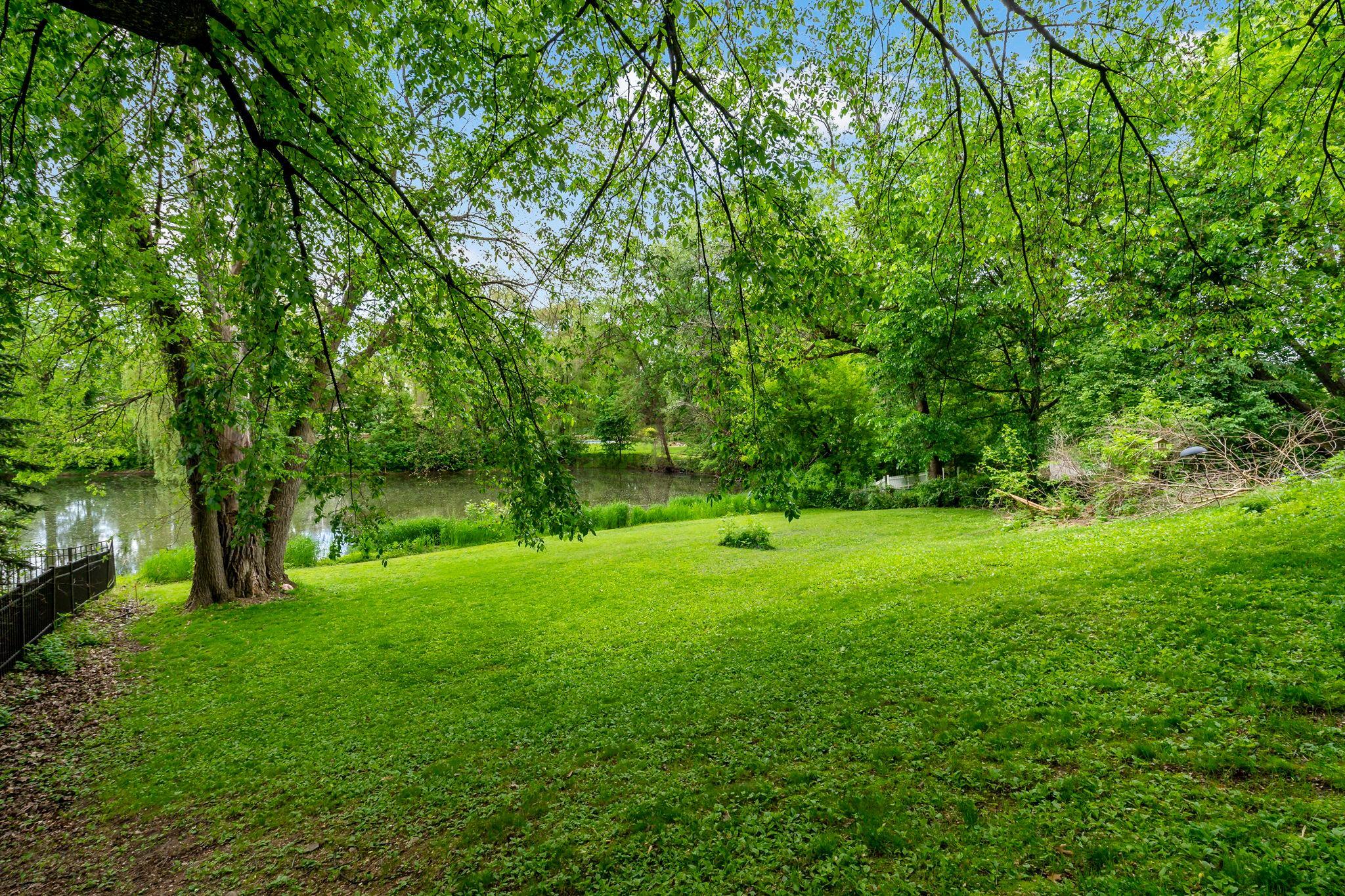 5801x Interlachen Boulevard Property Photo 24