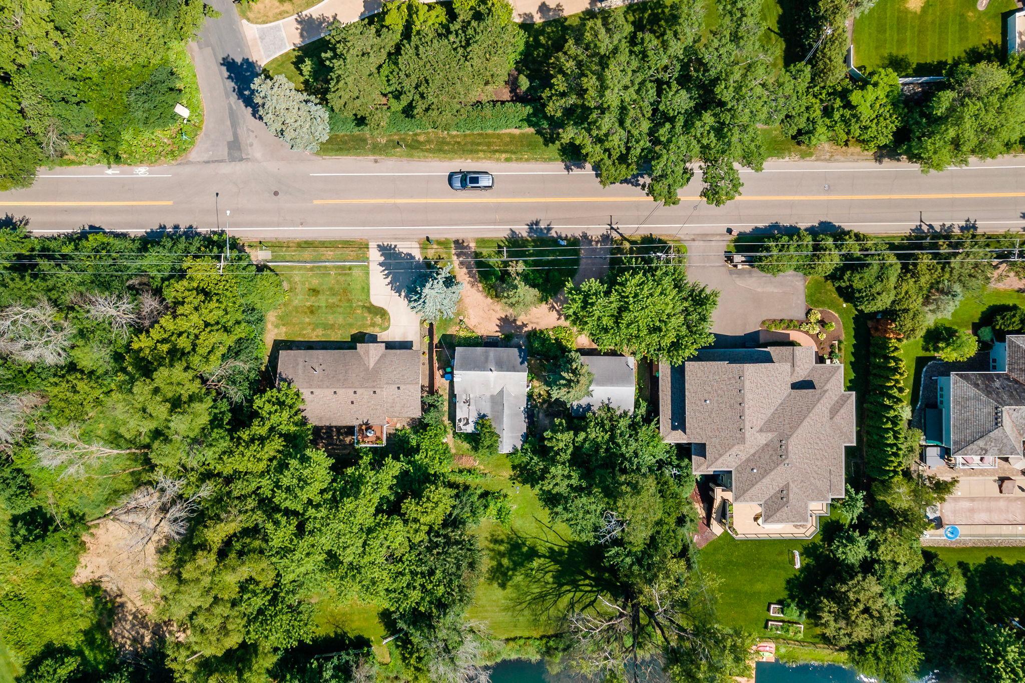 5801x Interlachen Boulevard Property Photo 37