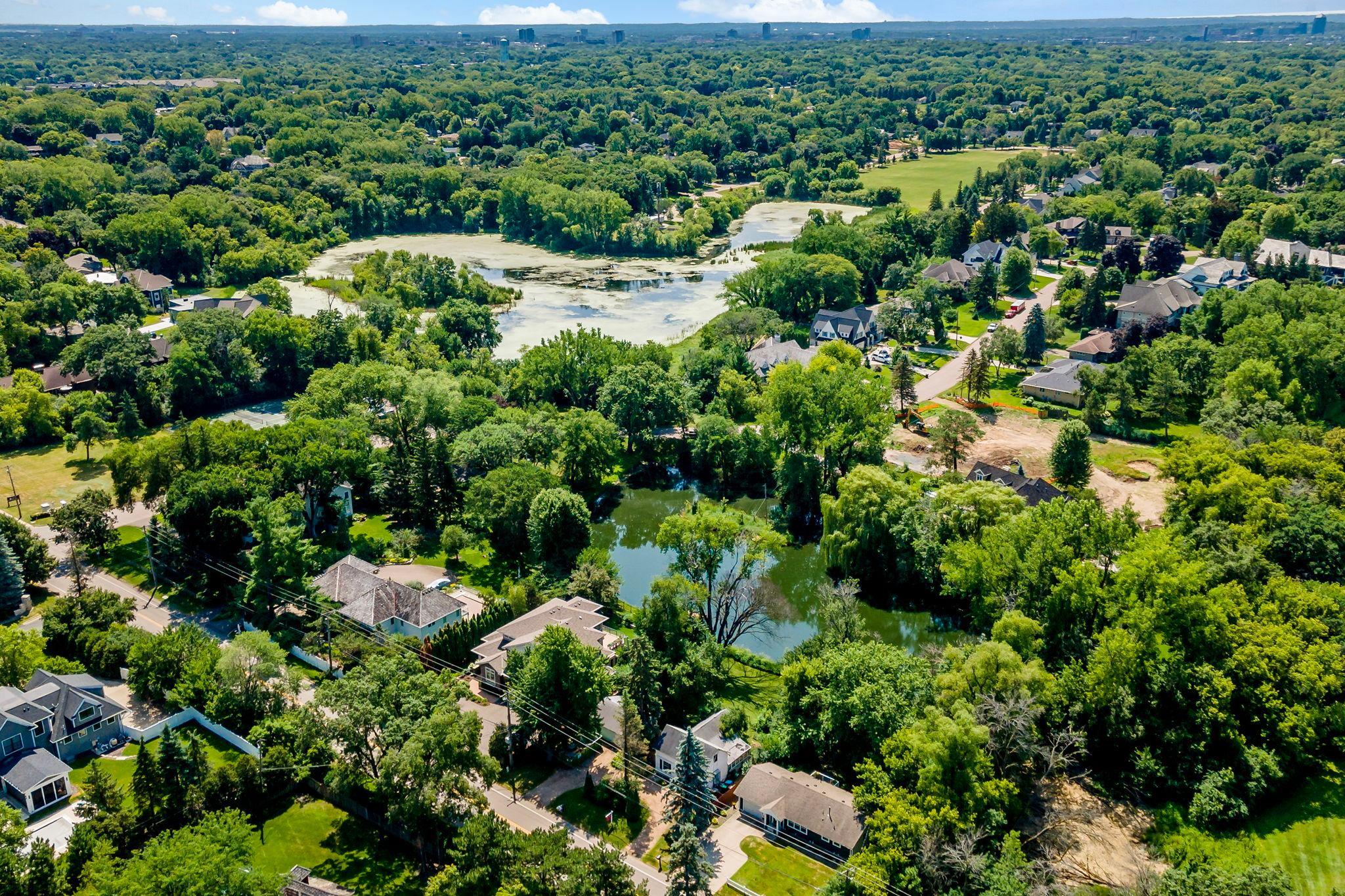 5801x Interlachen Boulevard Property Photo 39