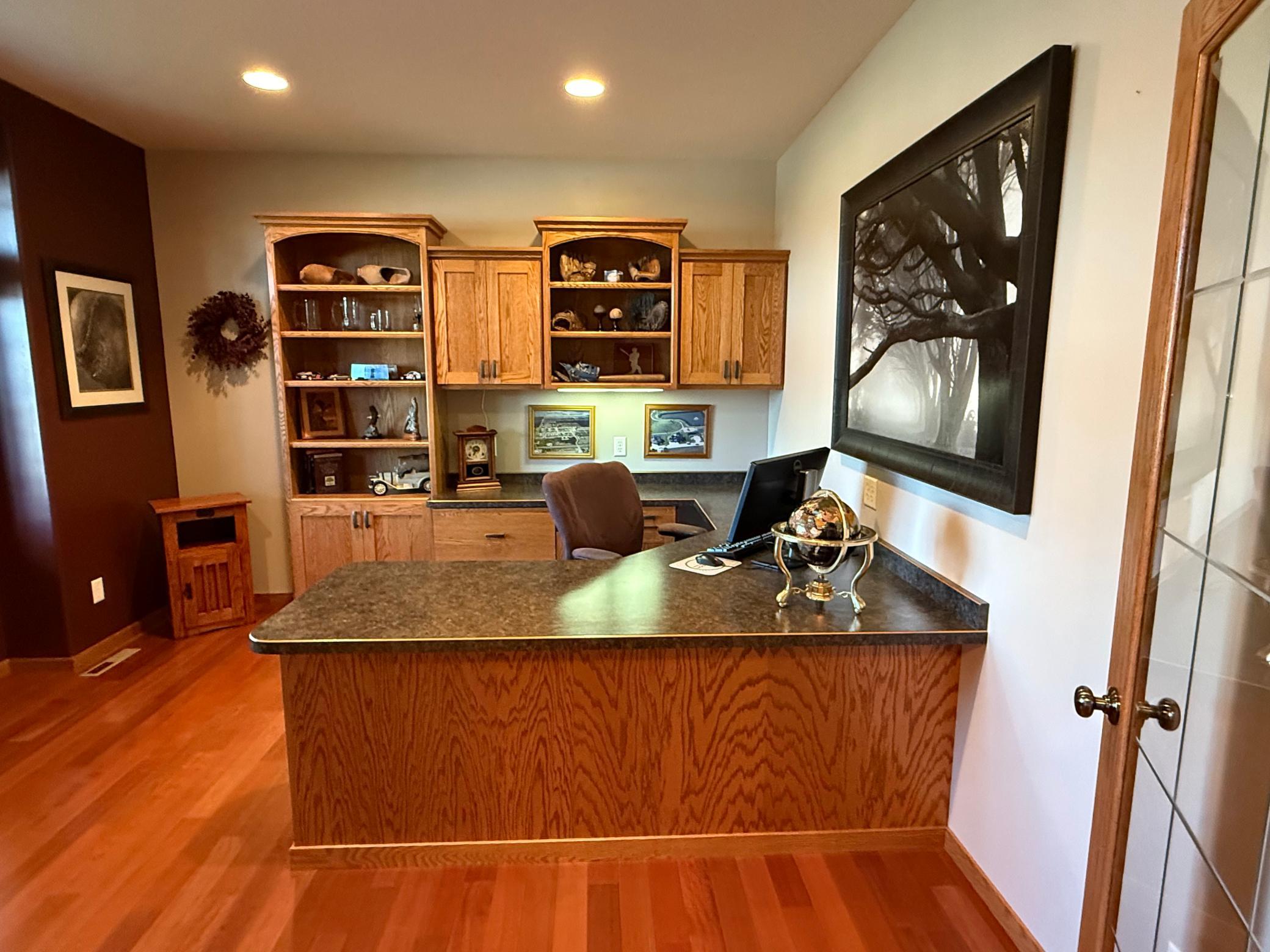1007 6 Avenue Ne Property Photo 26