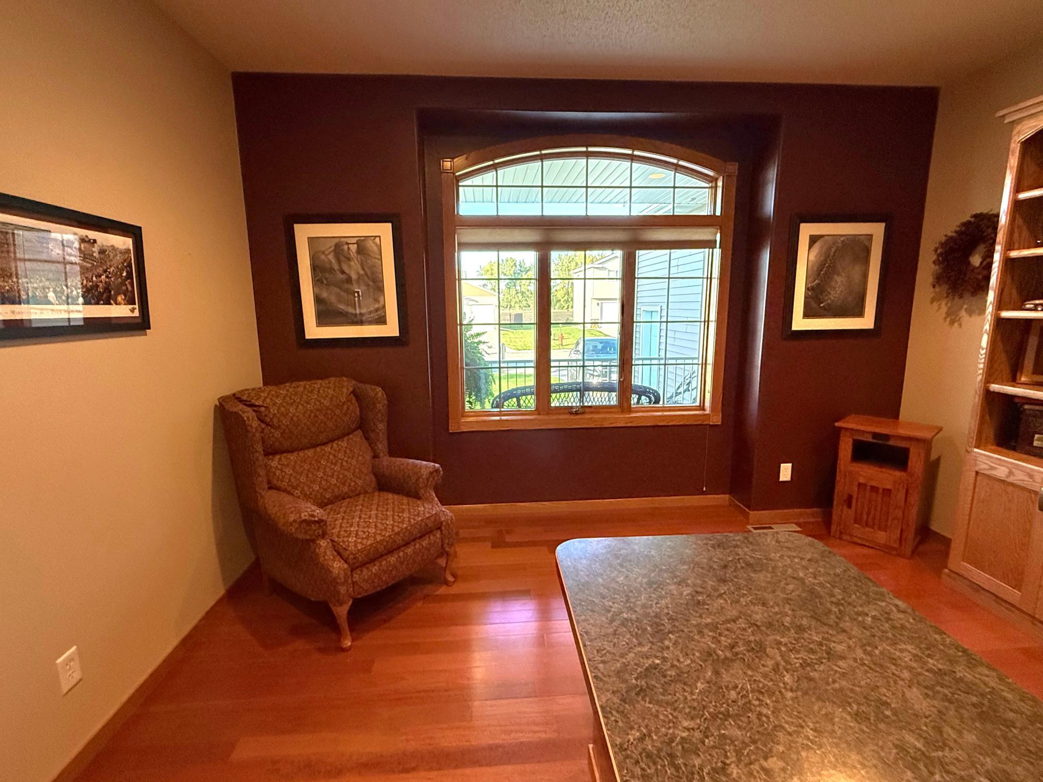 1007 6 Avenue Ne Property Photo 27