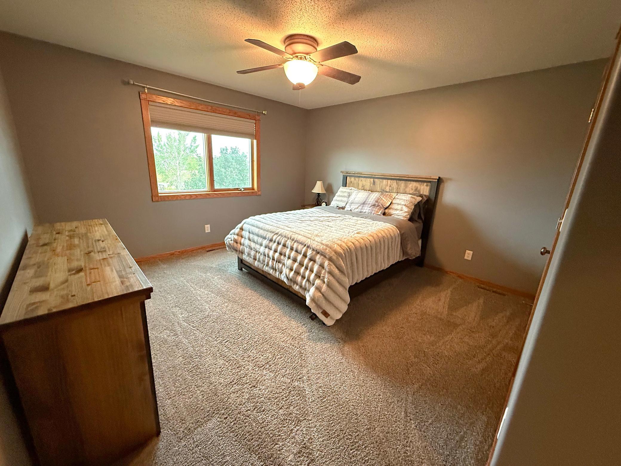 1007 6 Avenue Ne Property Photo 42